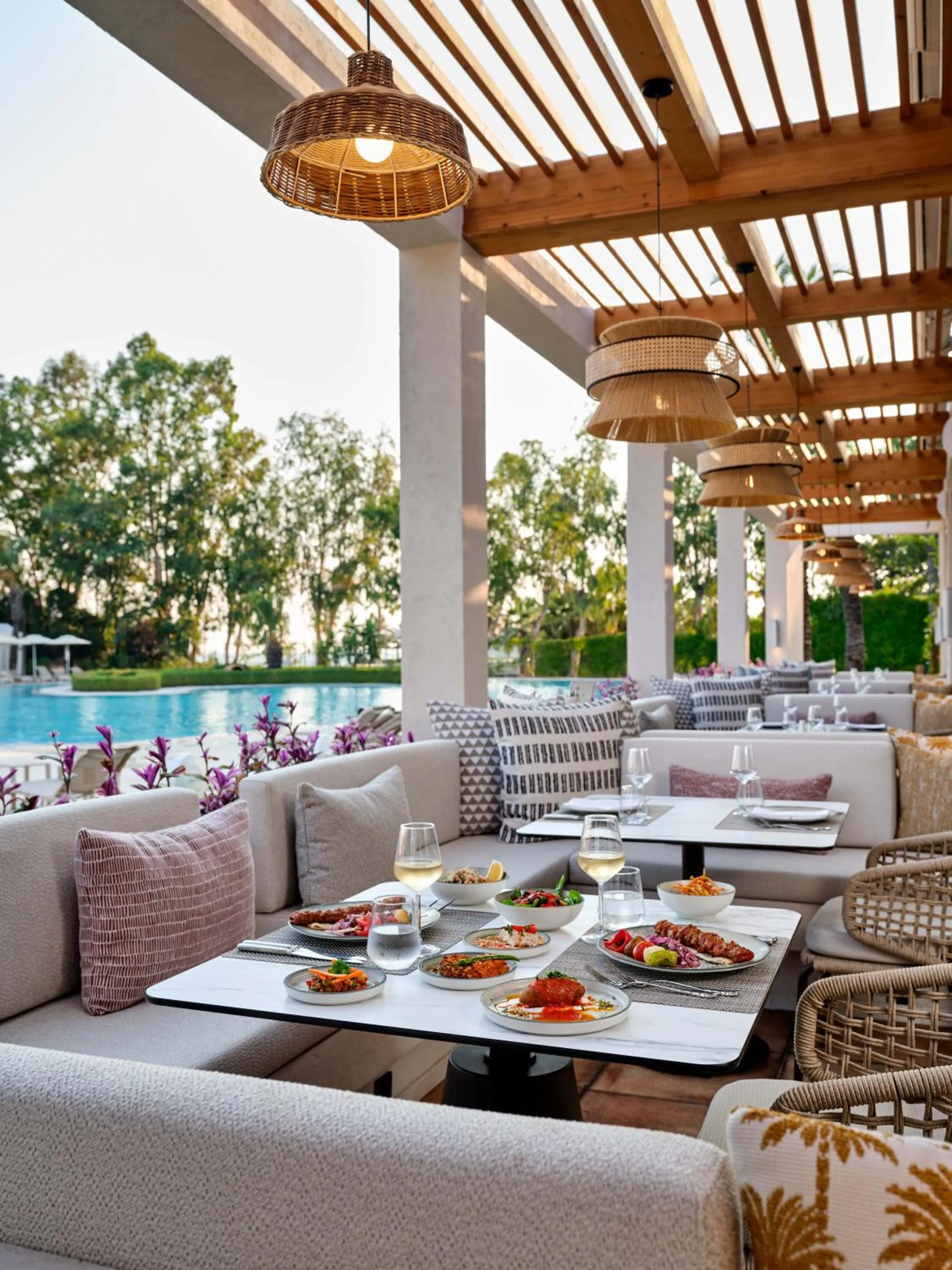 Restaurant/places to eat in Paloma Grida