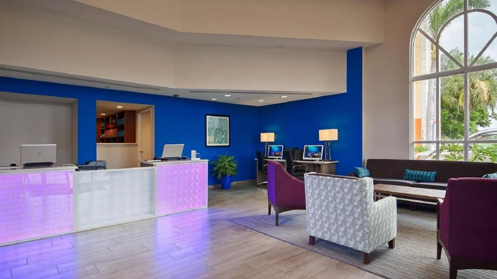 Lobby or reception in Best Western Fort Myers Inn and Suites Lobby or reception in Best Western Fort Myers Inn and Suites