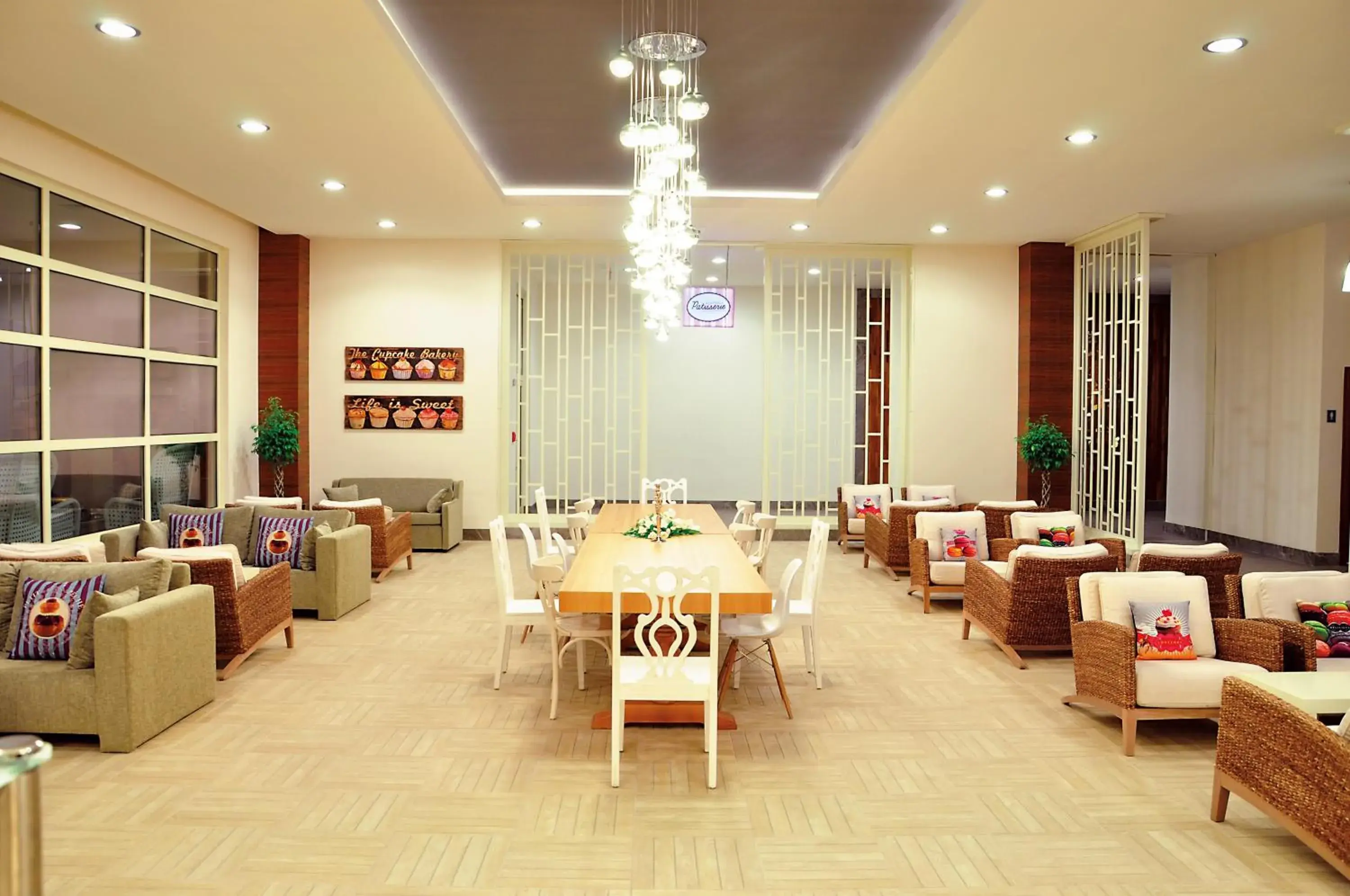 Lounge or bar, Restaurant/Places to Eat in Paloma Oceana Lounge or bar, Restaurant/Places to Eat in Paloma Oceana