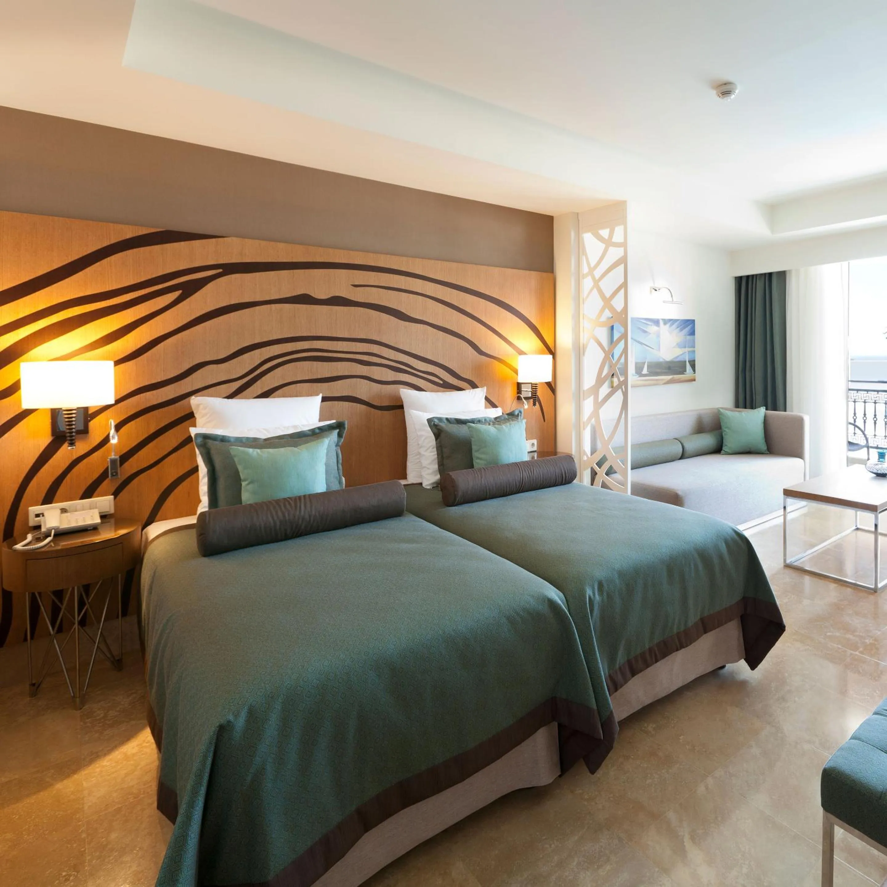 Photo of the whole room, Bed in Paloma Oceana