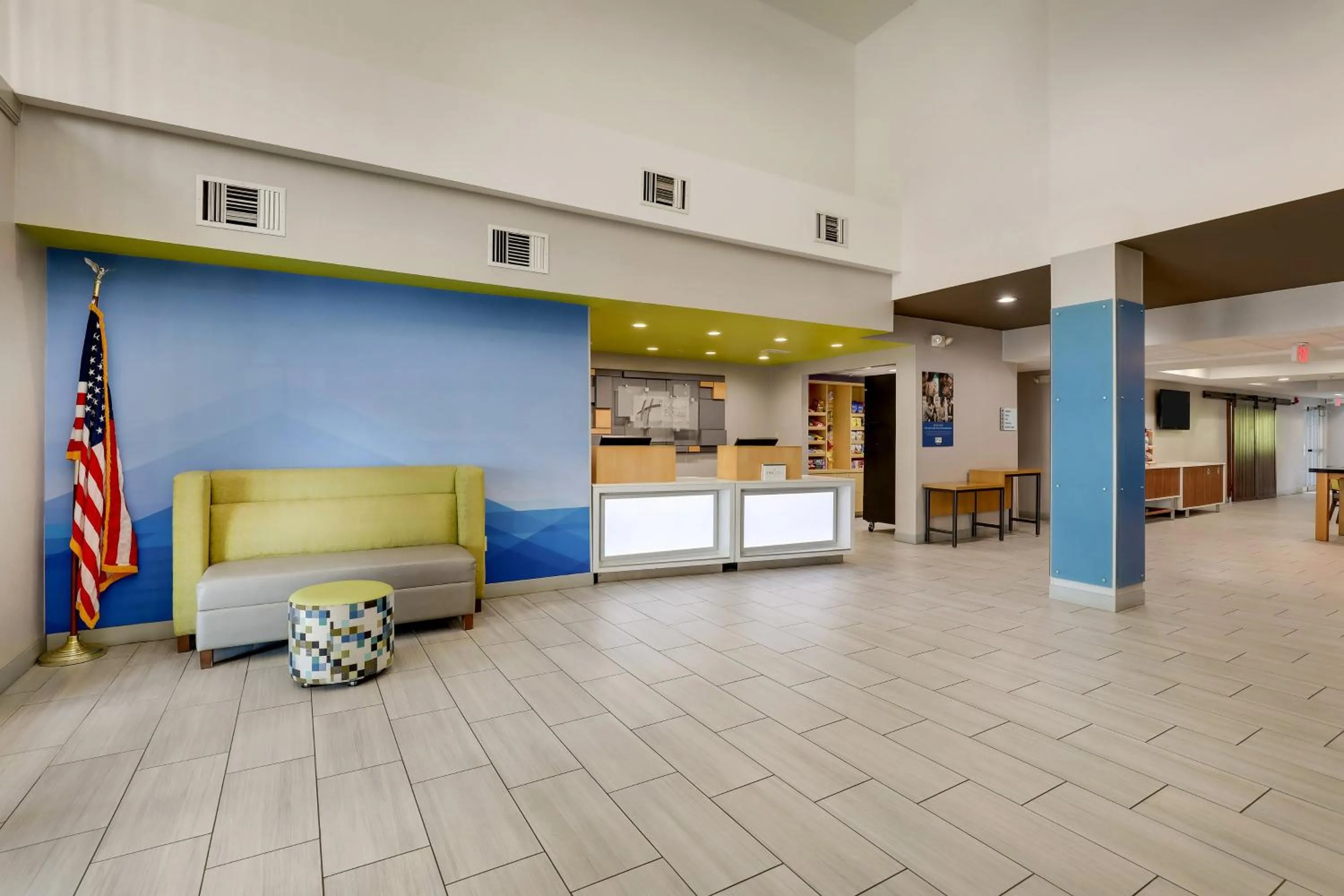 Property building in Holiday Inn Express & Suites Orangeburg by IHG