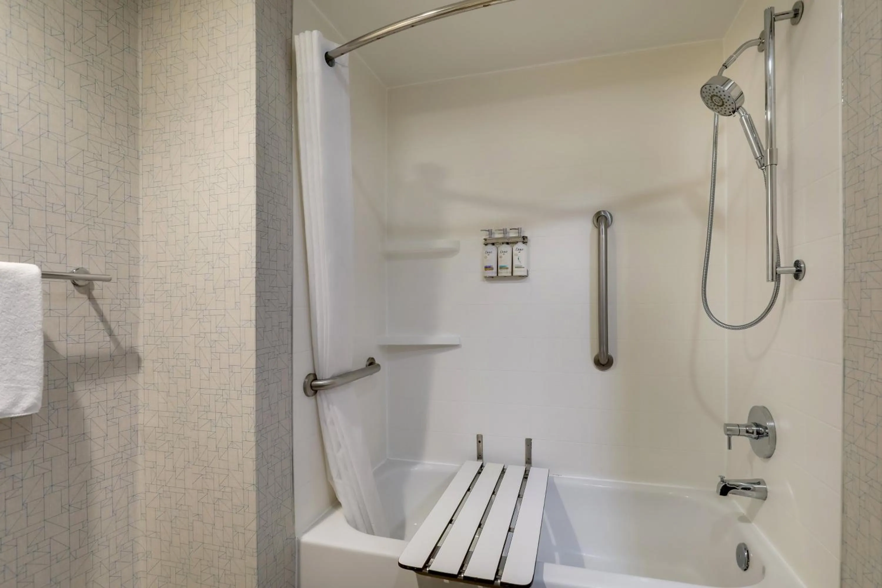 Photo of the whole room in Holiday Inn Express & Suites Orangeburg by IHG