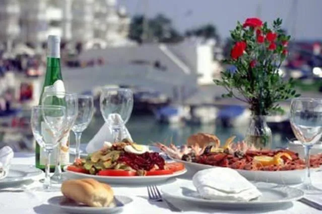 Food and drinks in Apartamento Minerva Jupiter. The perfect accommodation for your vacation