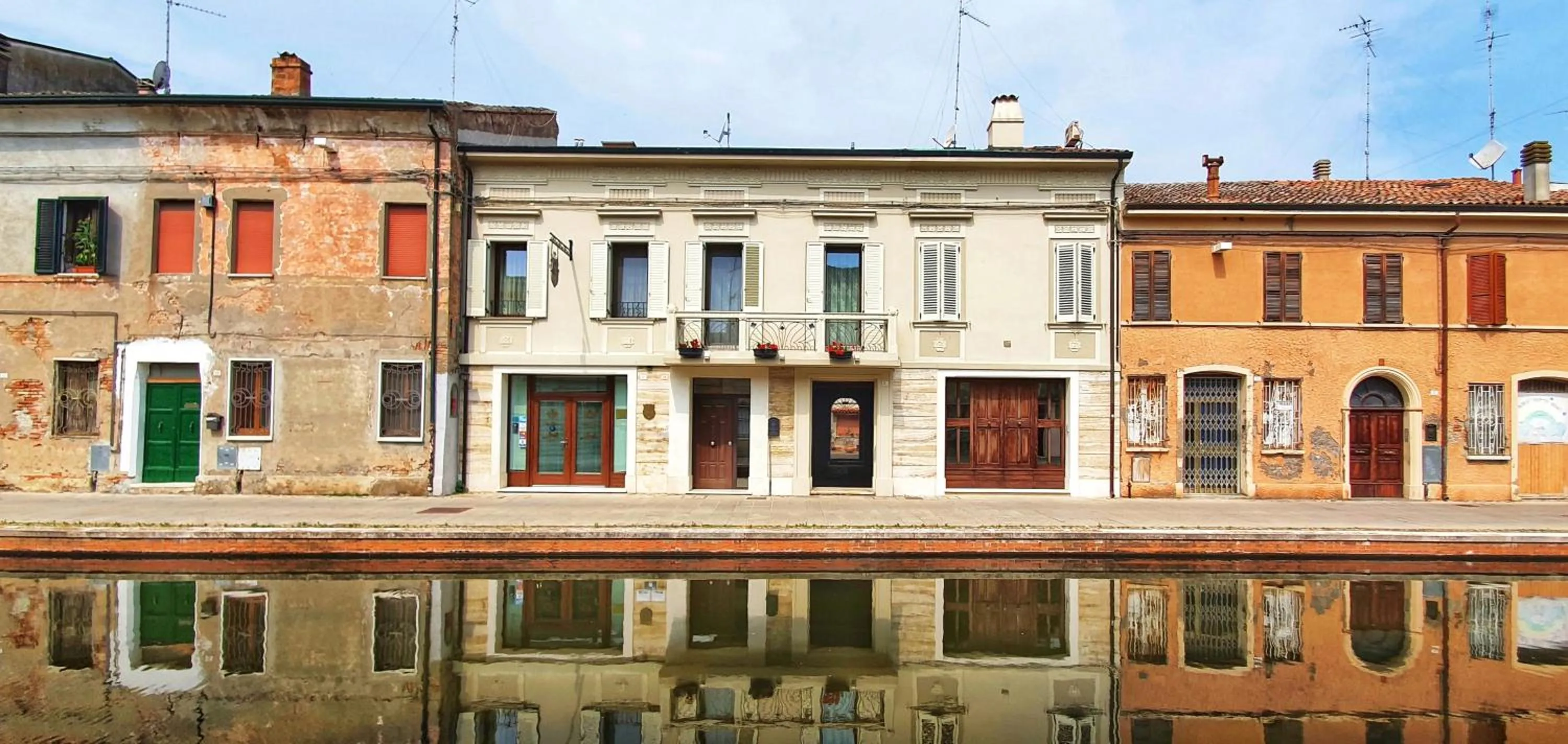 Property building in Villa Cavour