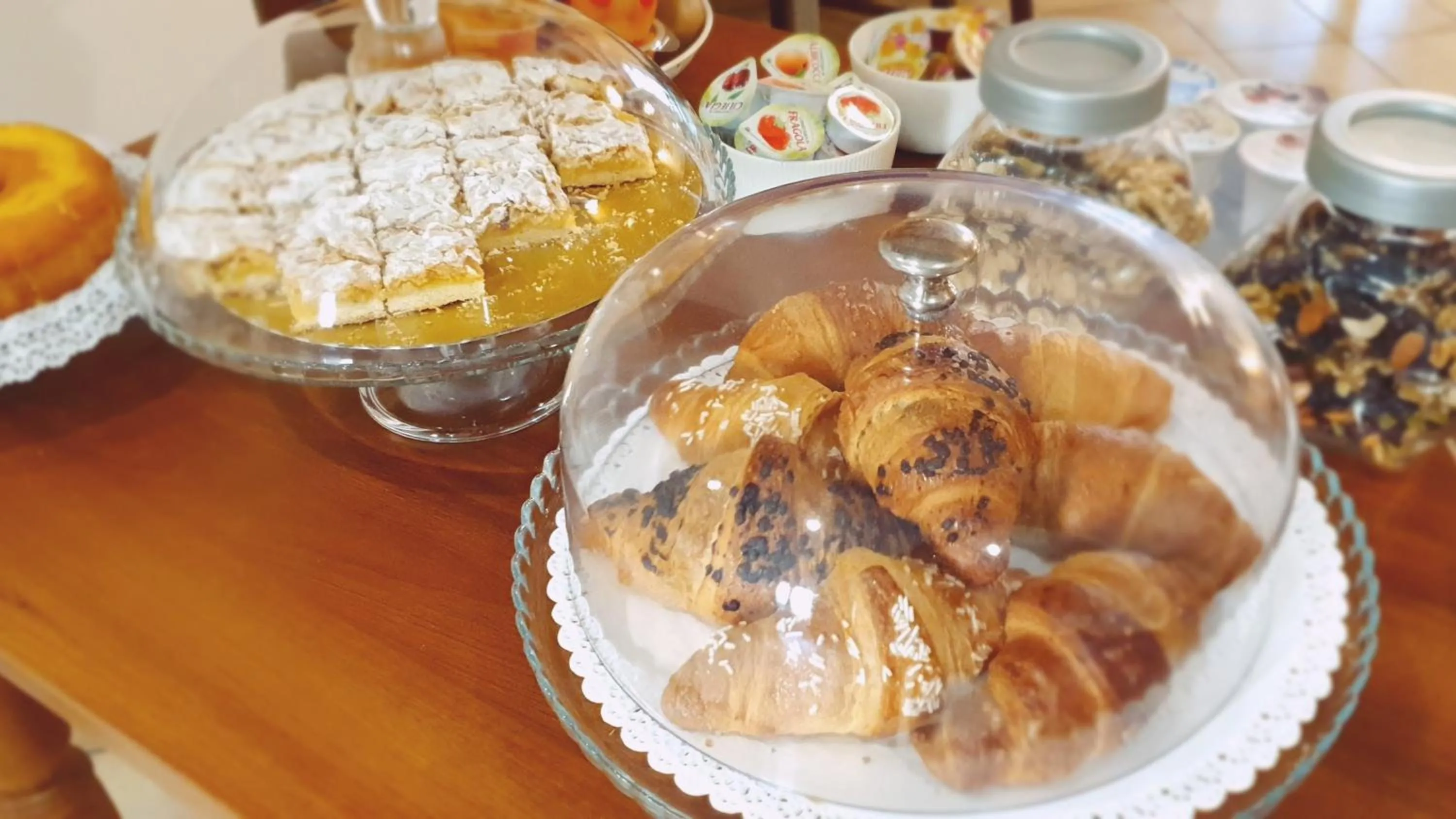 Food and drinks in Villa Cavour