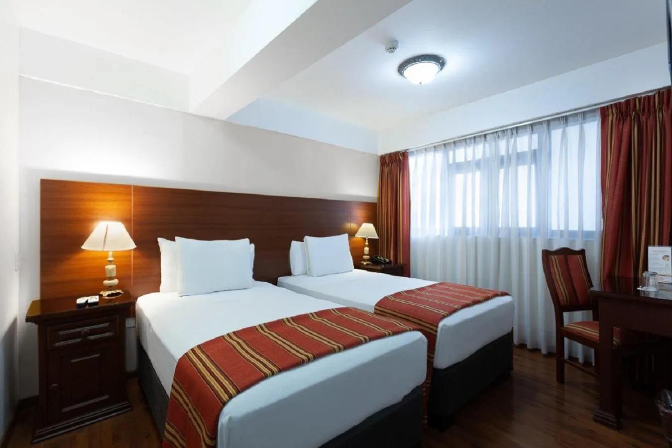 Bed in Terra Andina Colonial Mansion