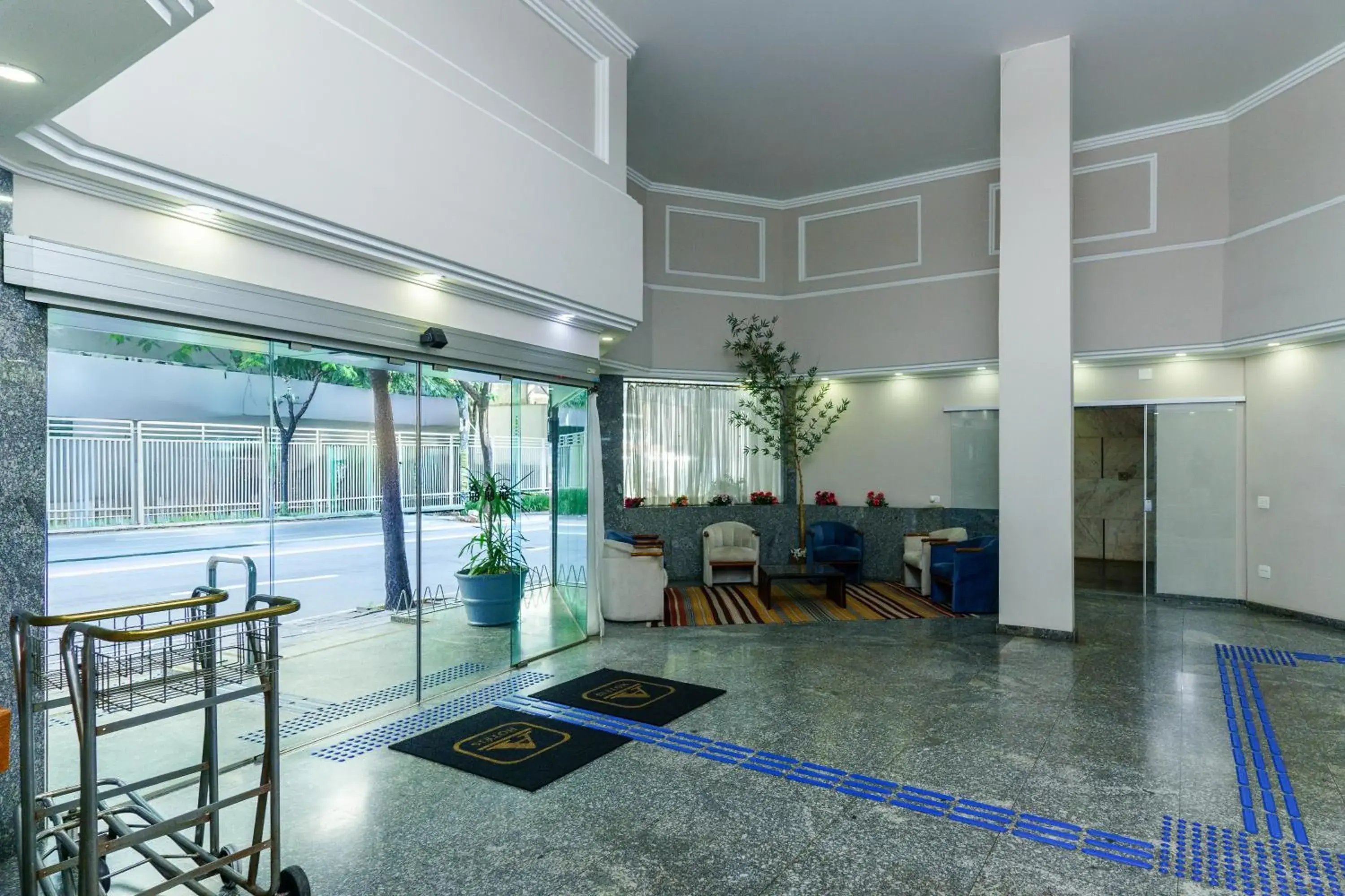 Lobby or reception in Hotel Augusta Boulevard Lobby or reception in Hotel Augusta Boulevard