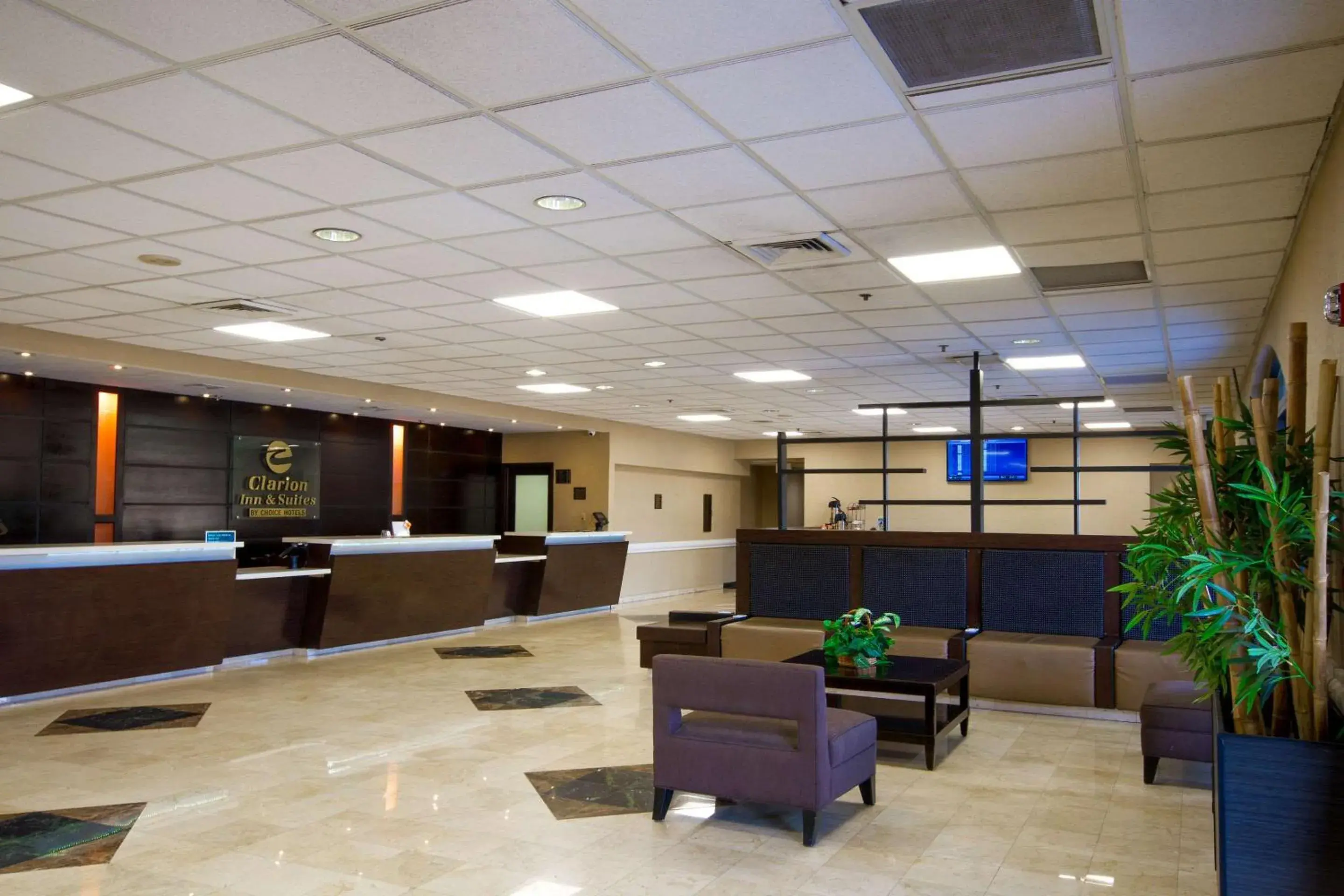 Lobby or reception in Clarion Inn & Suites Miami International Airport Lobby or reception in Clarion Inn & Suites Miami International Airport