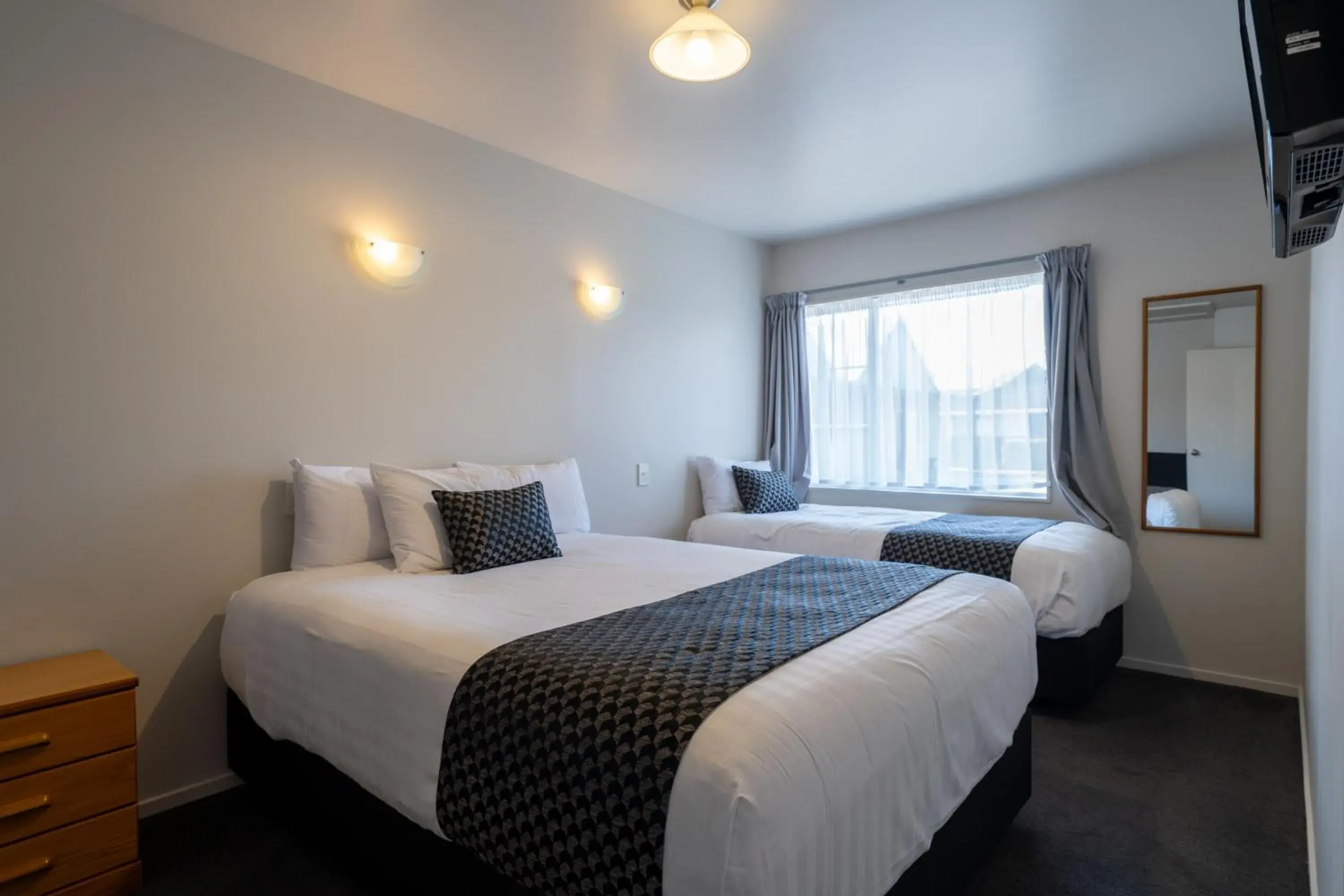 One-Bedroom Apartment in ASURE Gables Motor Lodge One-Bedroom Apartment in ASURE Gables Motor Lodge