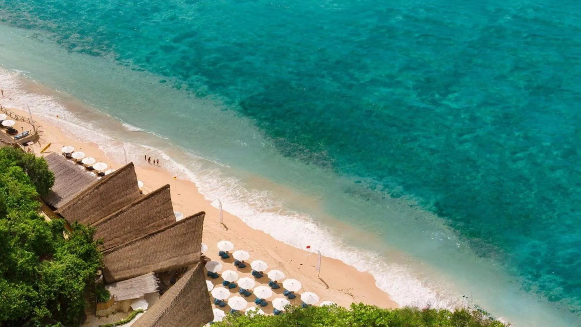 Beach in Mawar Estate by Villas Direct Bali