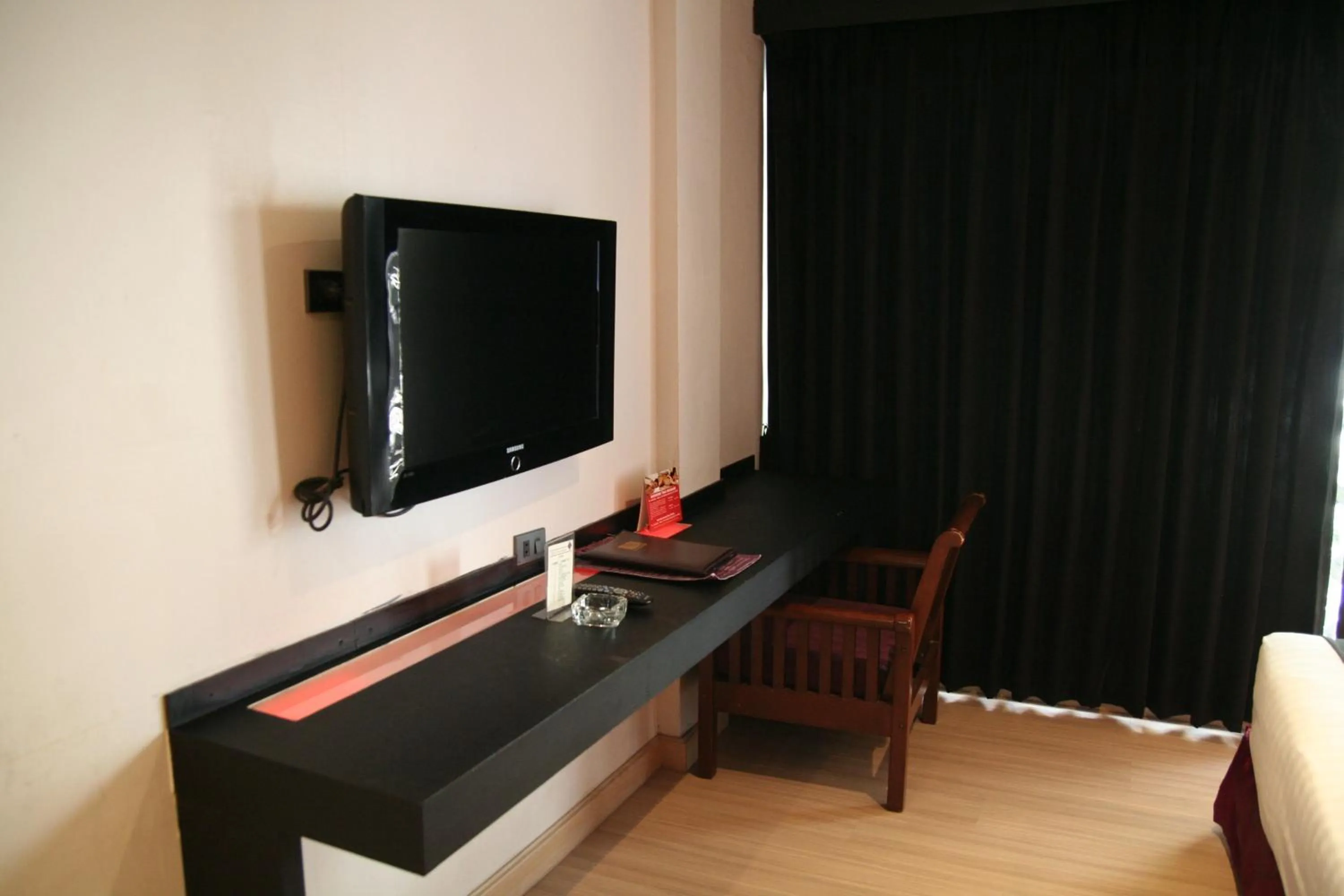 Day in Grand Inn Hotel