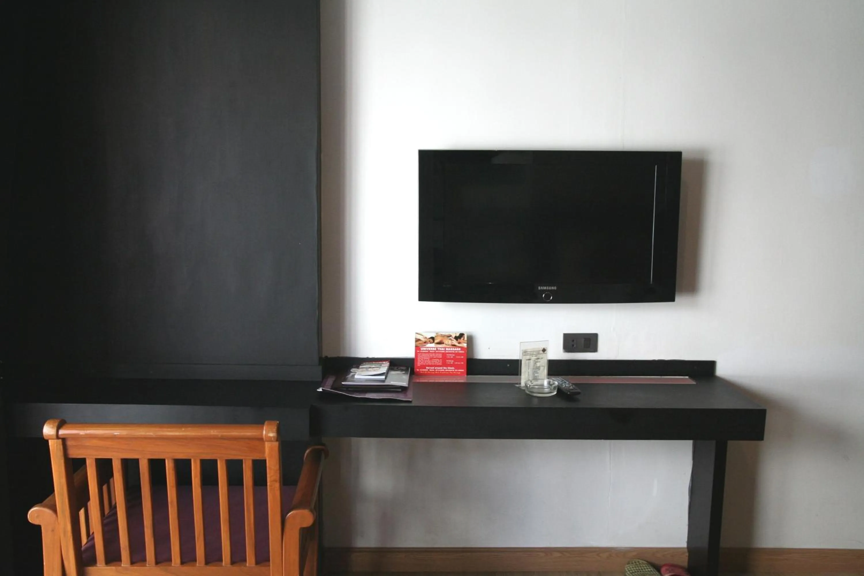 Spring in Grand Inn Hotel