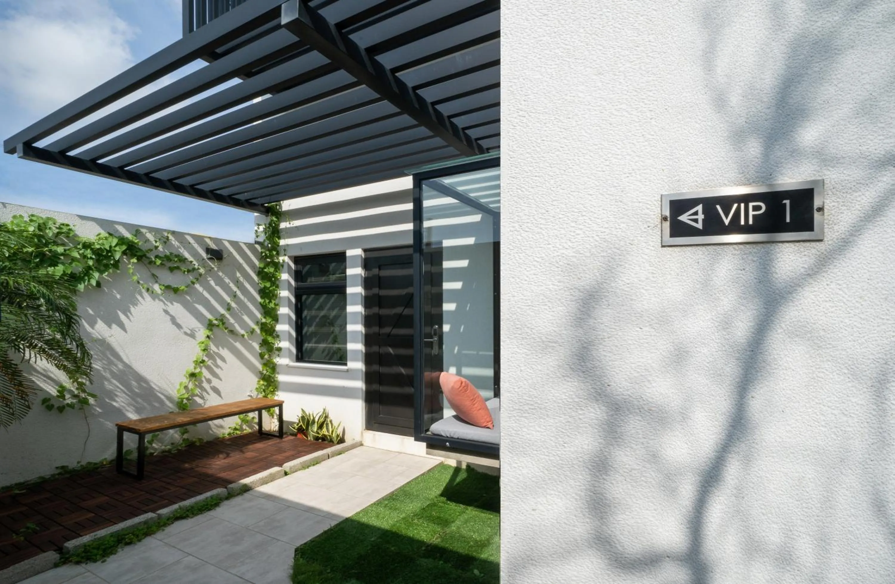 Facade/entrance in Color Coral Boutique Hotel