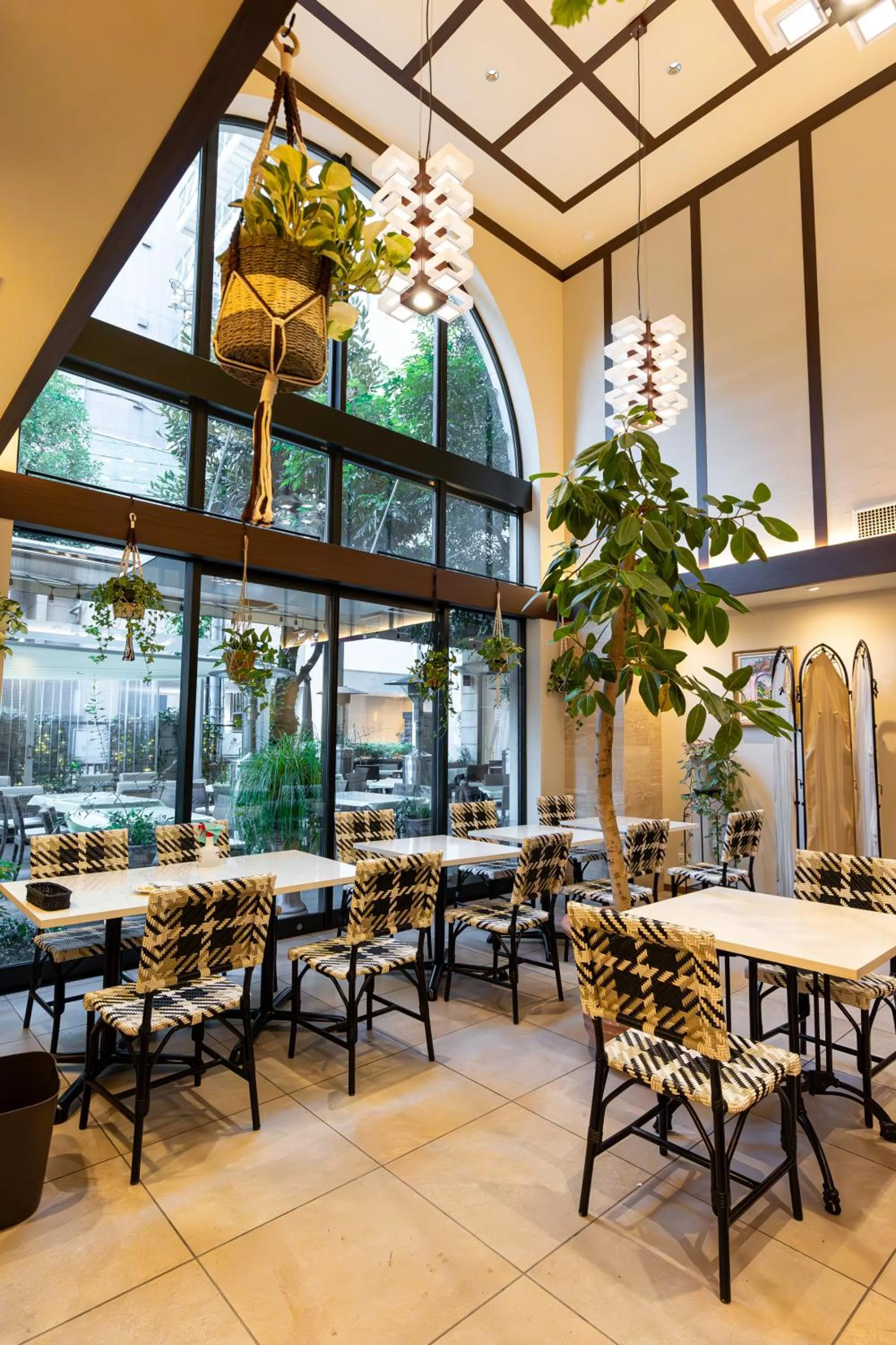 Restaurant/places to eat in Hotel Rose Garden Shinjuku