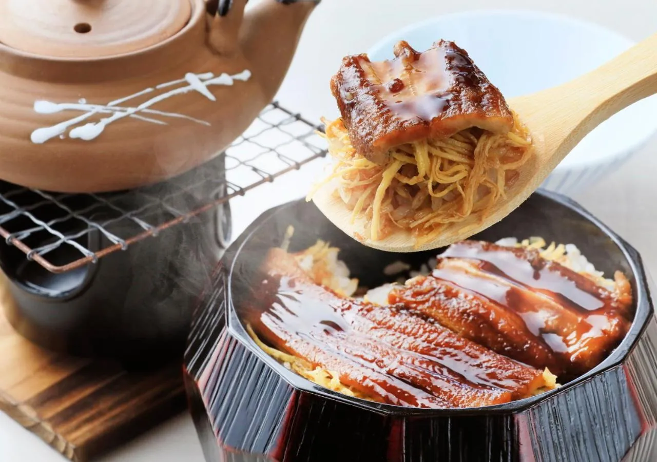 Food and drinks in Katsuura Hilltop Hotel & Residence