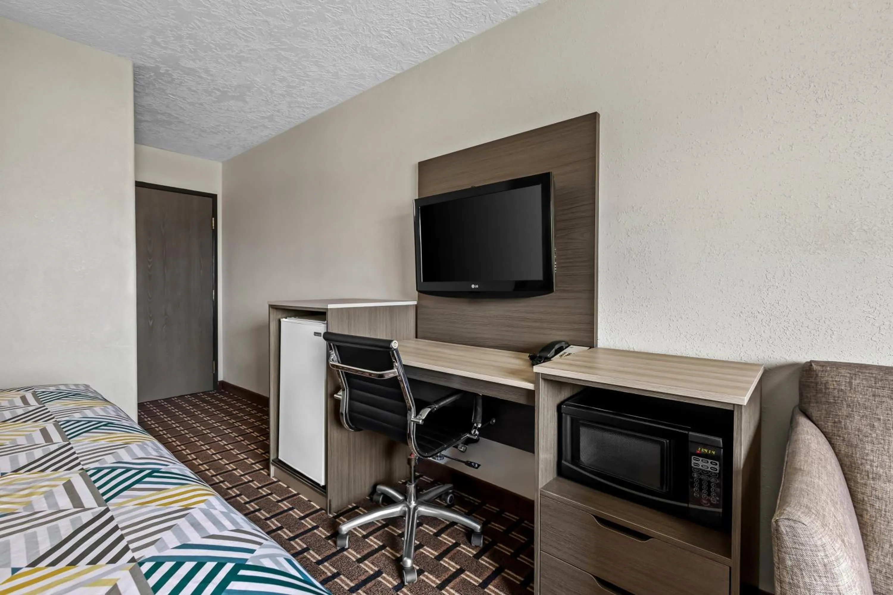 Bedroom, Bed in Motel 6 North Sioux City, SD I 29 North