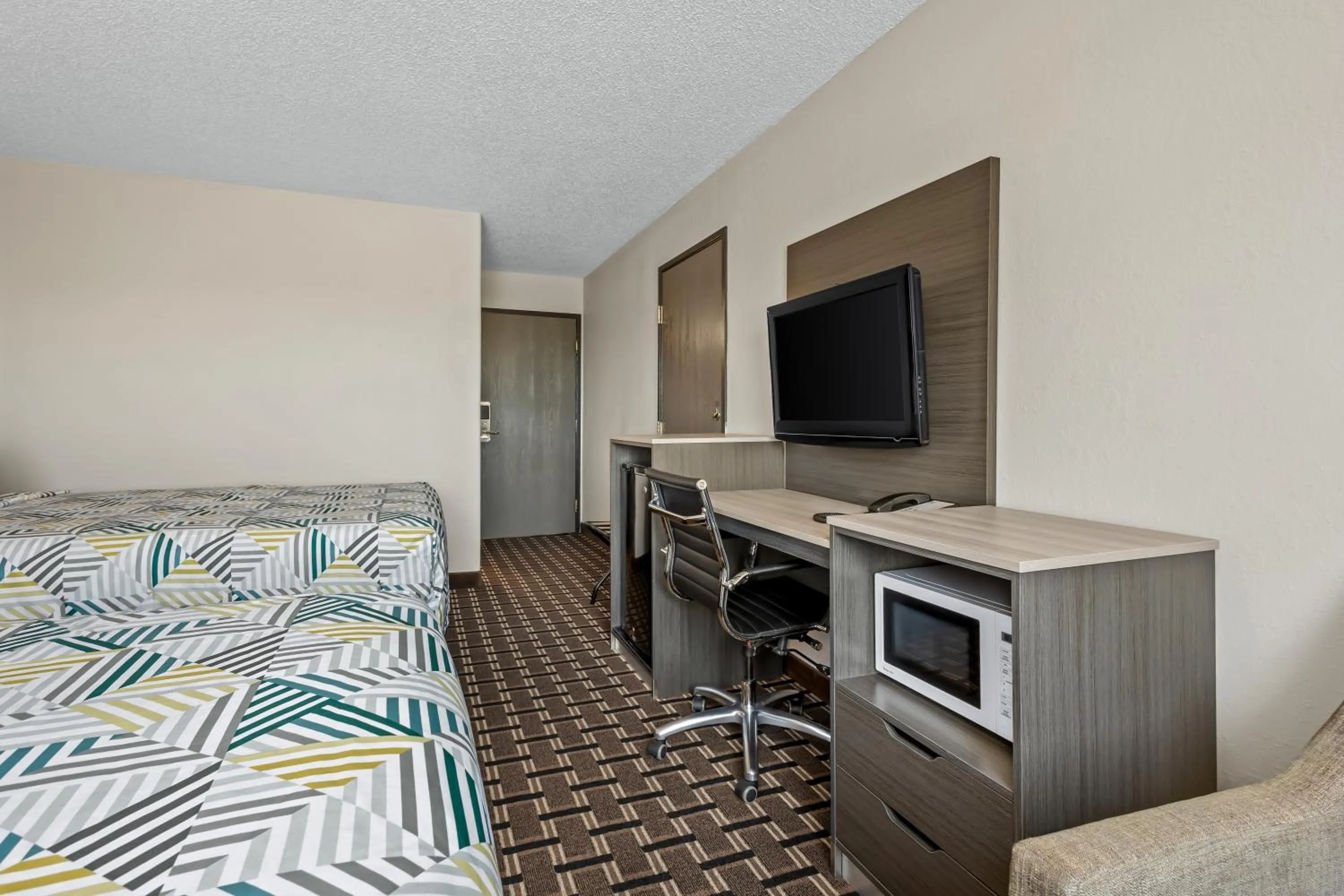 Bed in Motel 6 North Sioux City, SD I 29 North