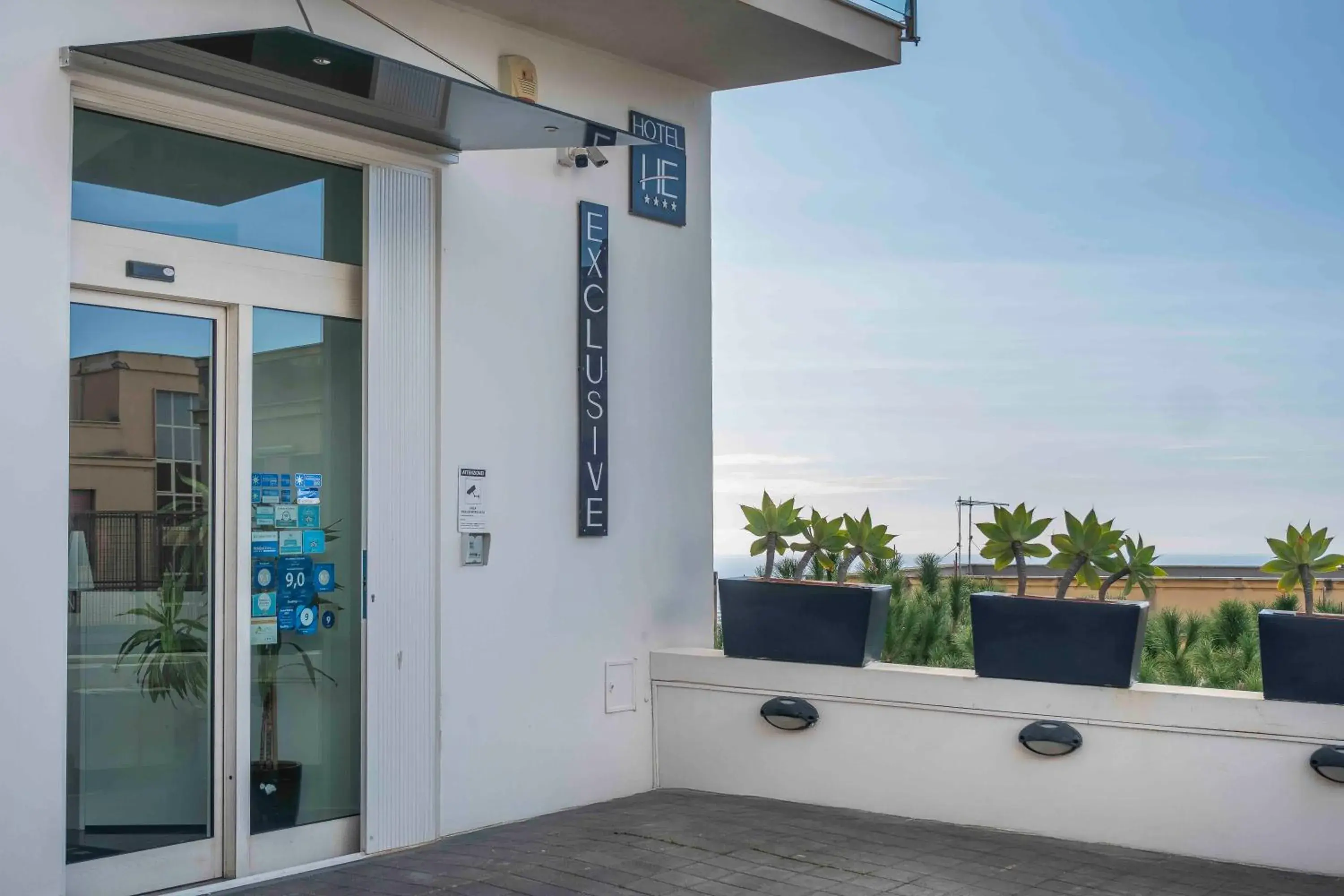 Property building in Hotel Exclusive Property building in Hotel Exclusive