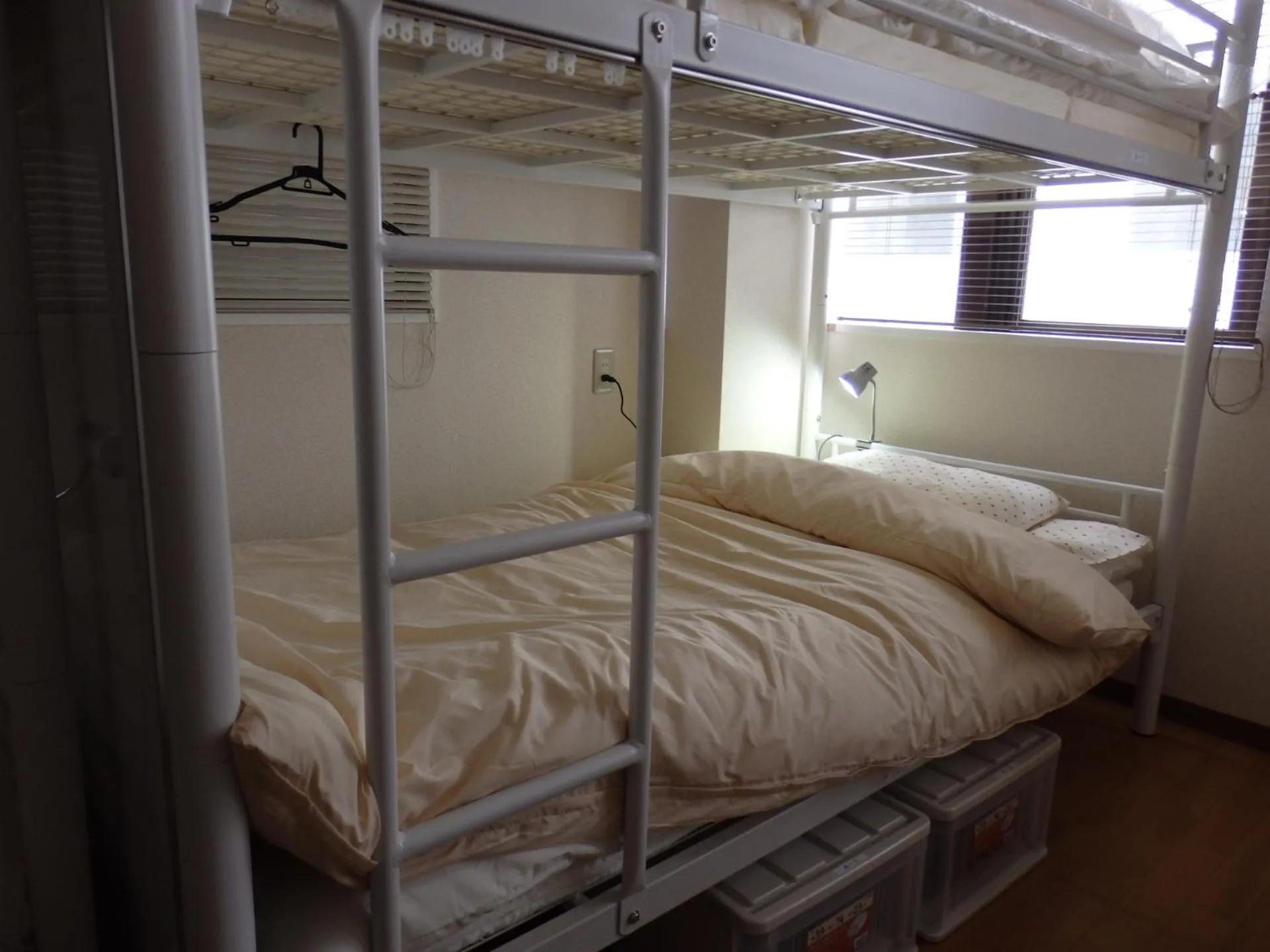 Bed in Backpacker's Mini House