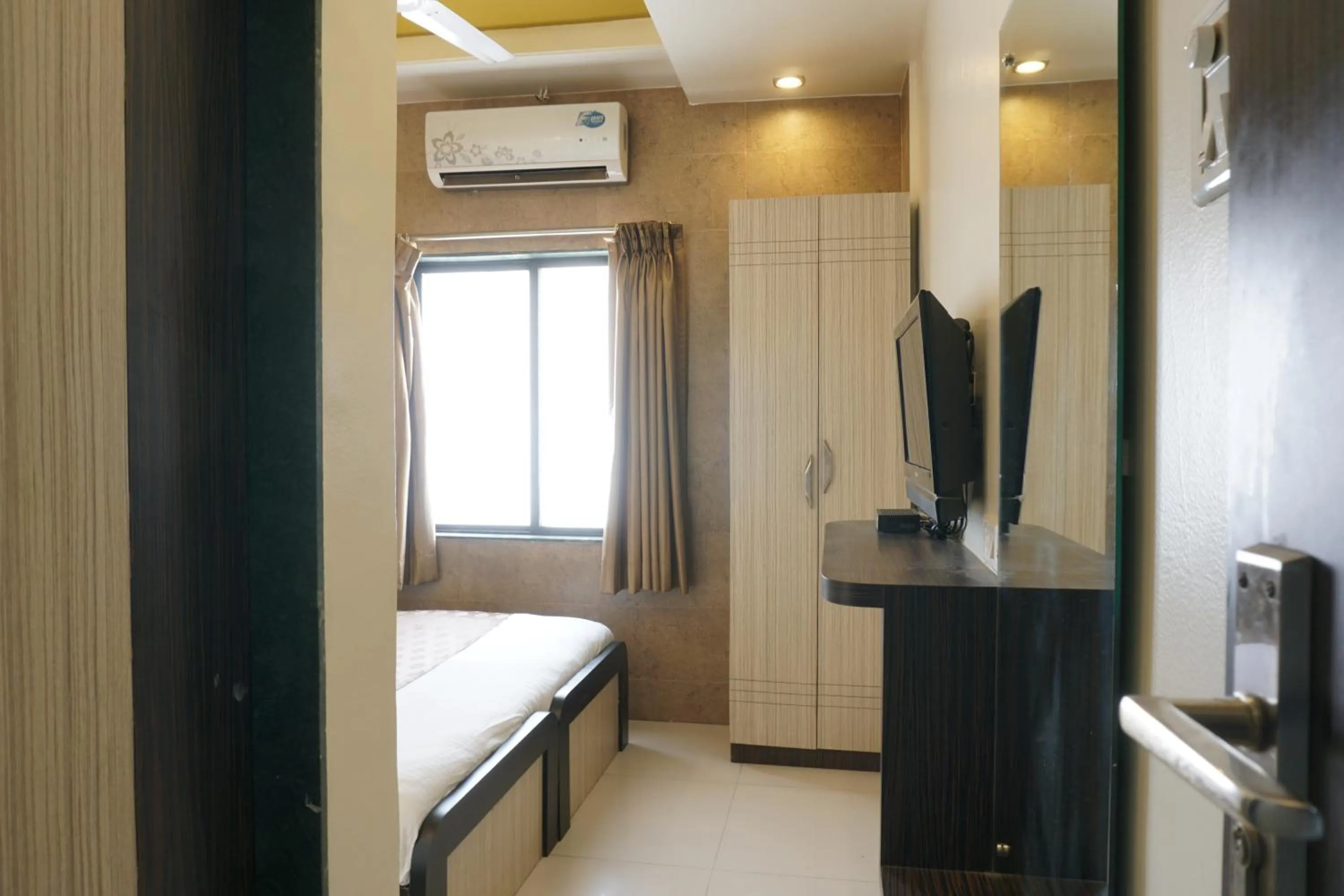 Photo of the whole room, Bed in Hotel Pavitra