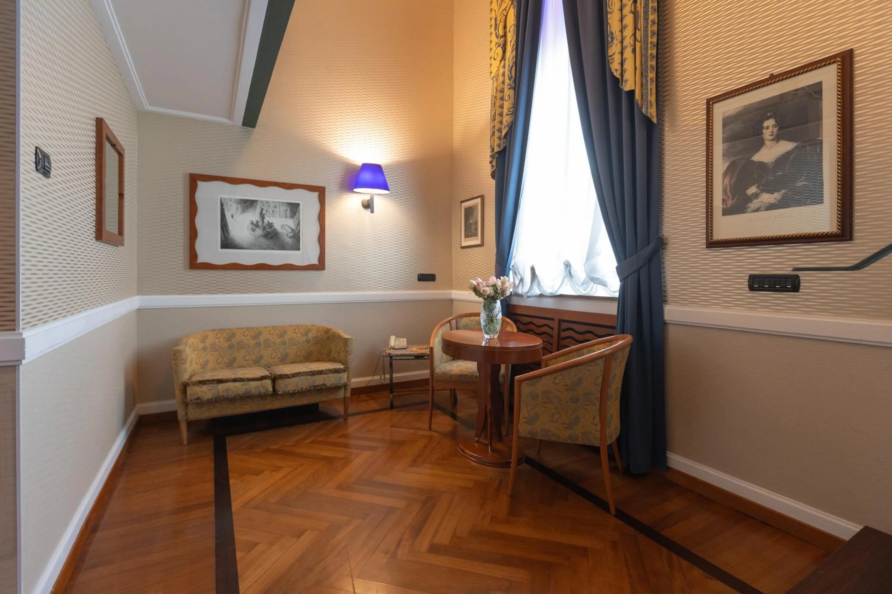 Living room in Grand Hotel Ortigia