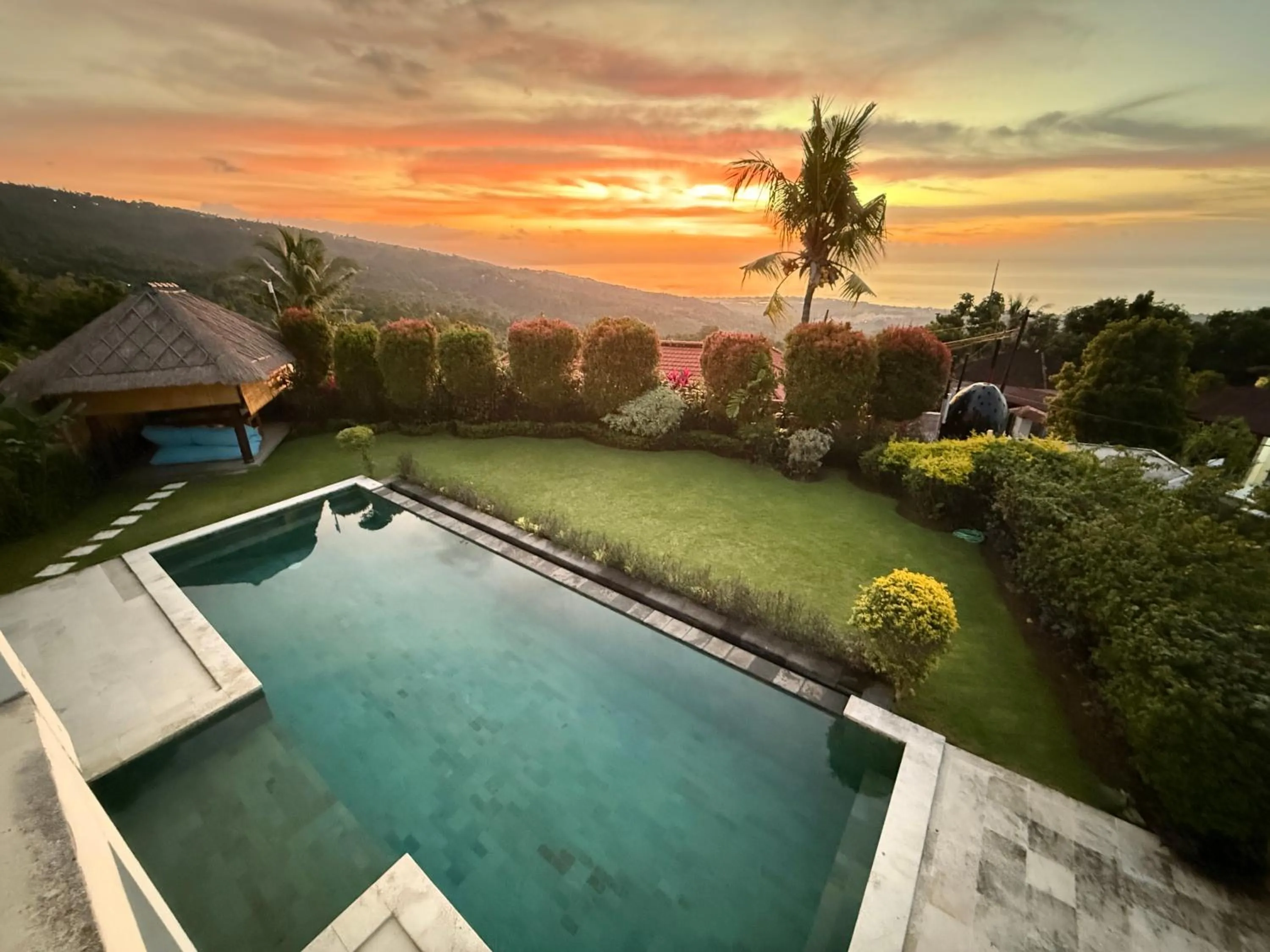 Villa Putih