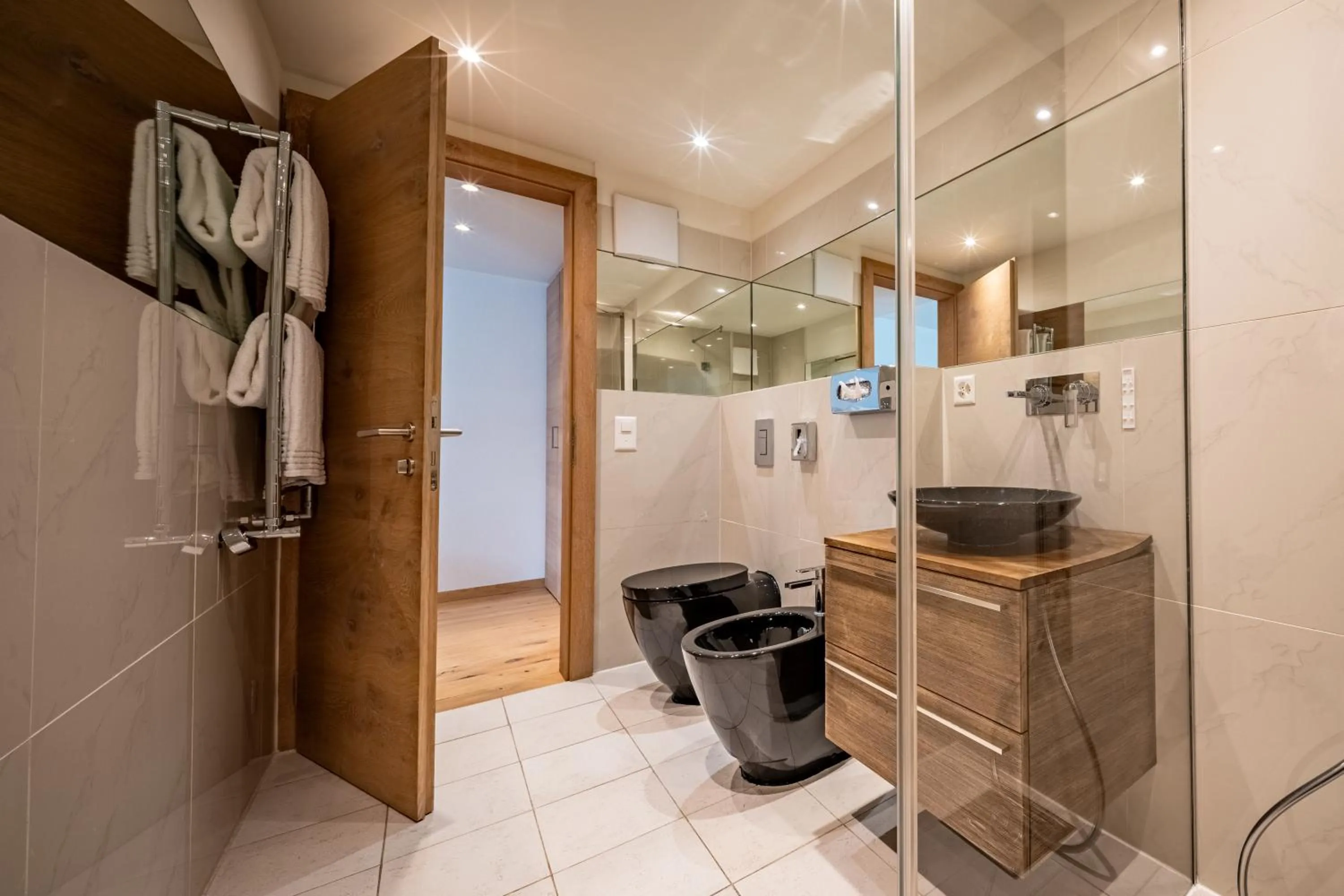 Shower in Hotel Piz St. Moritz