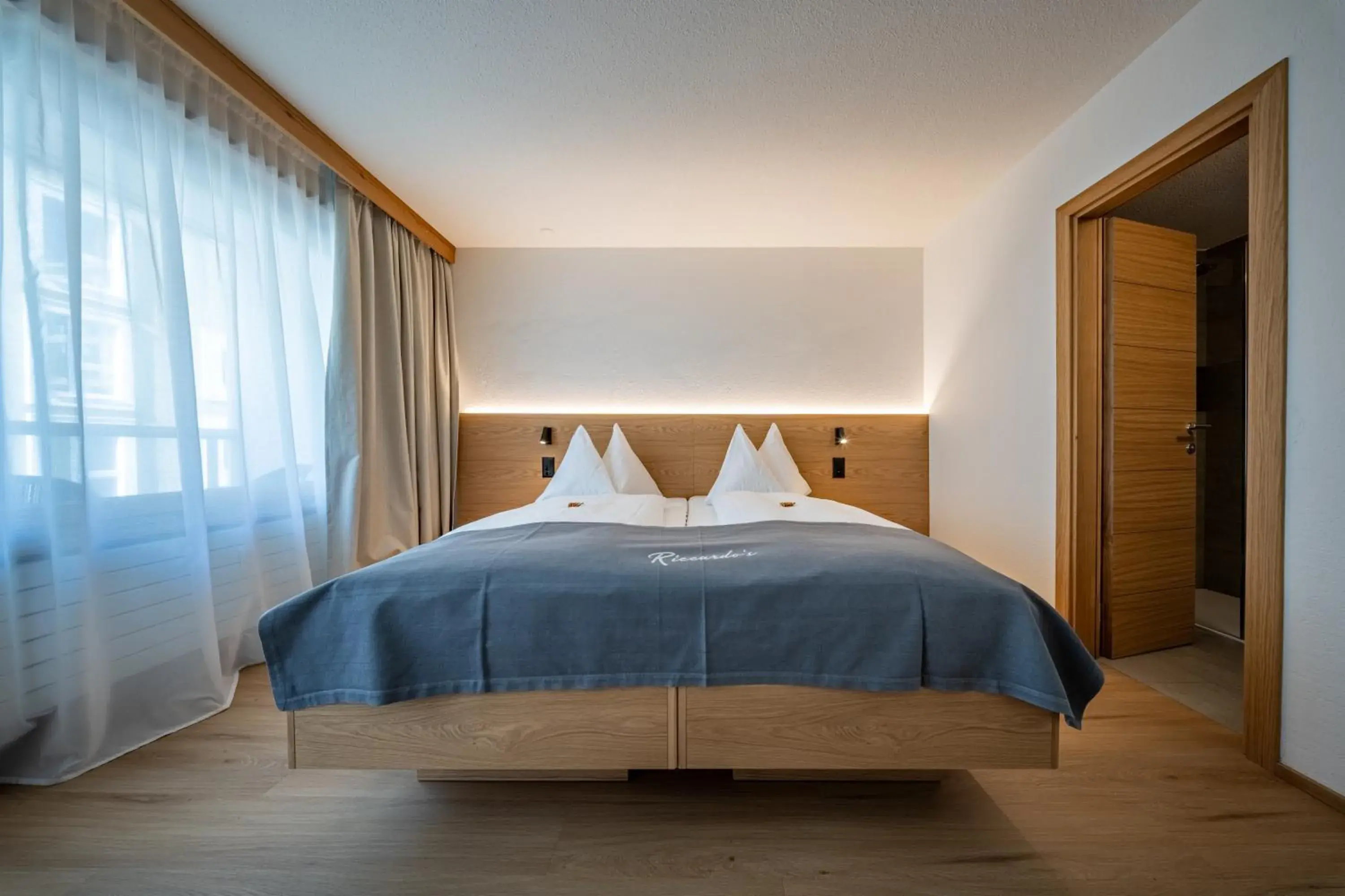 Double or Twin Room in Hotel Piz St. Moritz Double or Twin Room in Hotel Piz St. Moritz