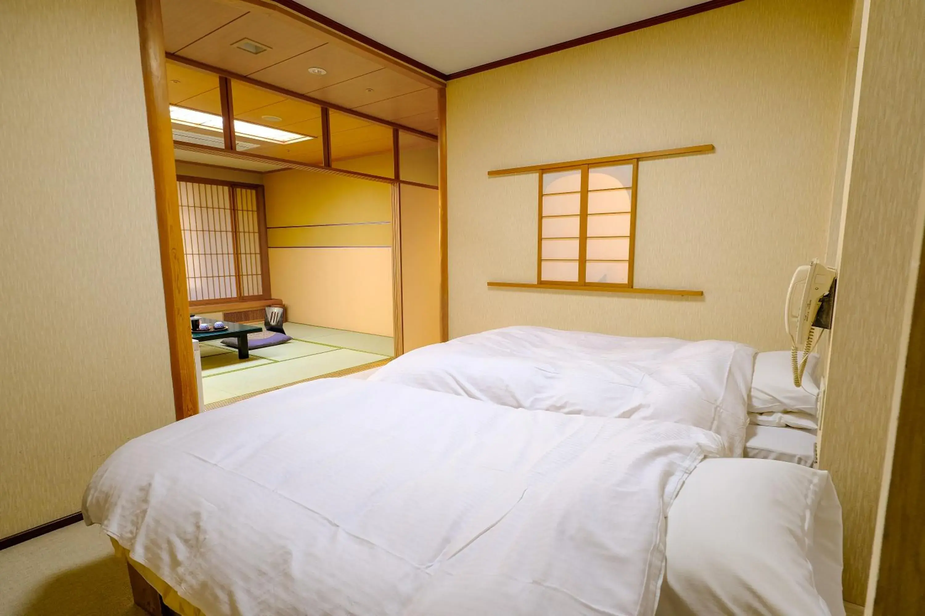 Photo of the whole room, Bed in Syoenso Hotsugawatei Photo of the whole room, Bed in Syoenso Hotsugawatei