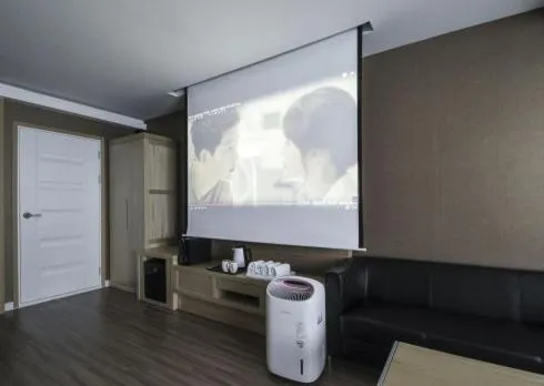 No.1 New Yorker Hotel