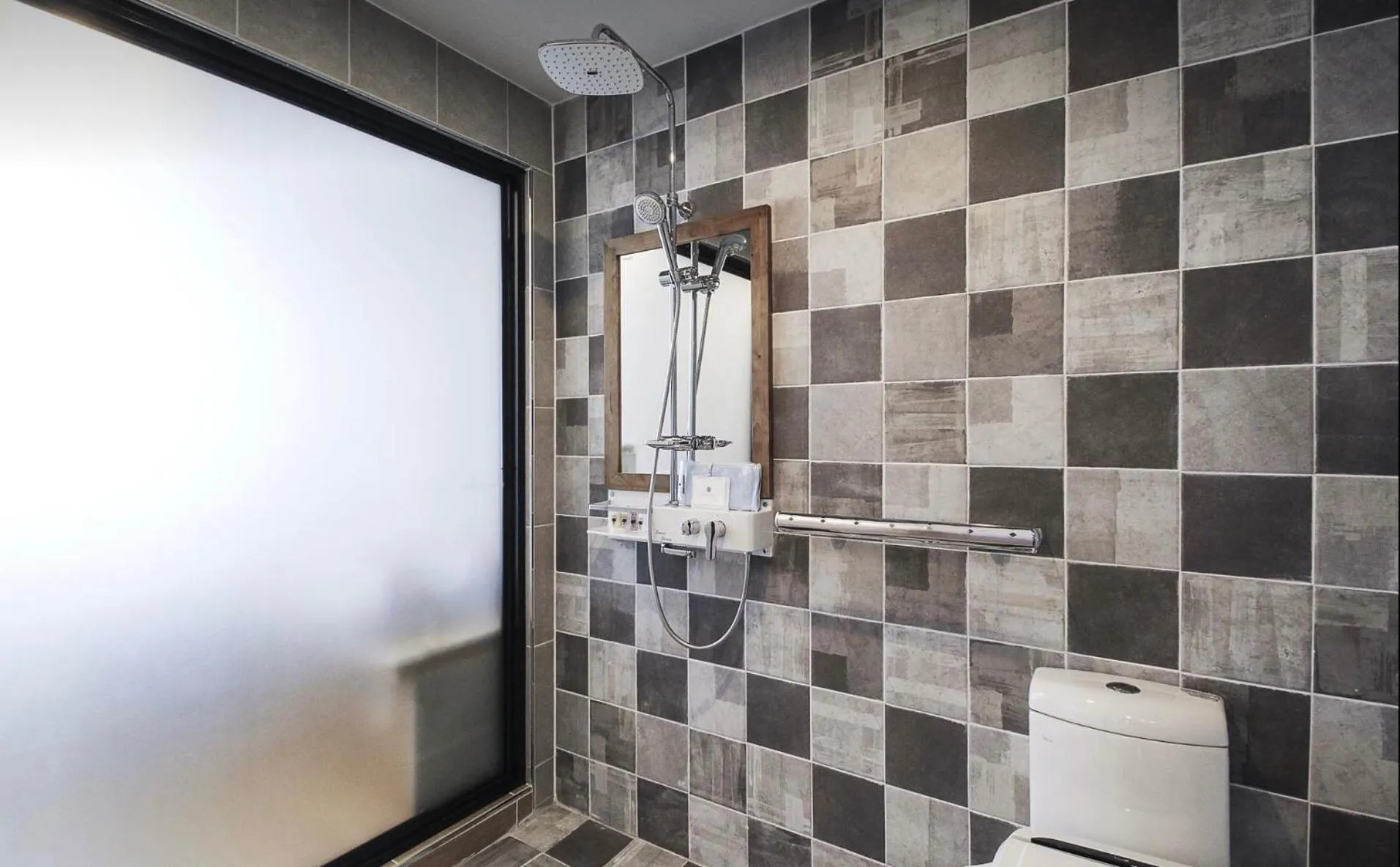 No.1 New Yorker Hotel