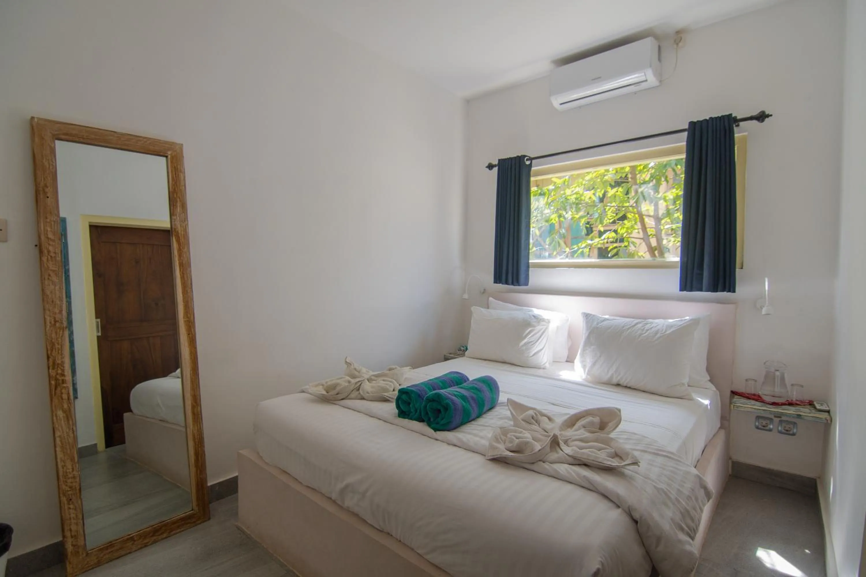 Bed in Dragon Dive Komodo Dive Resort