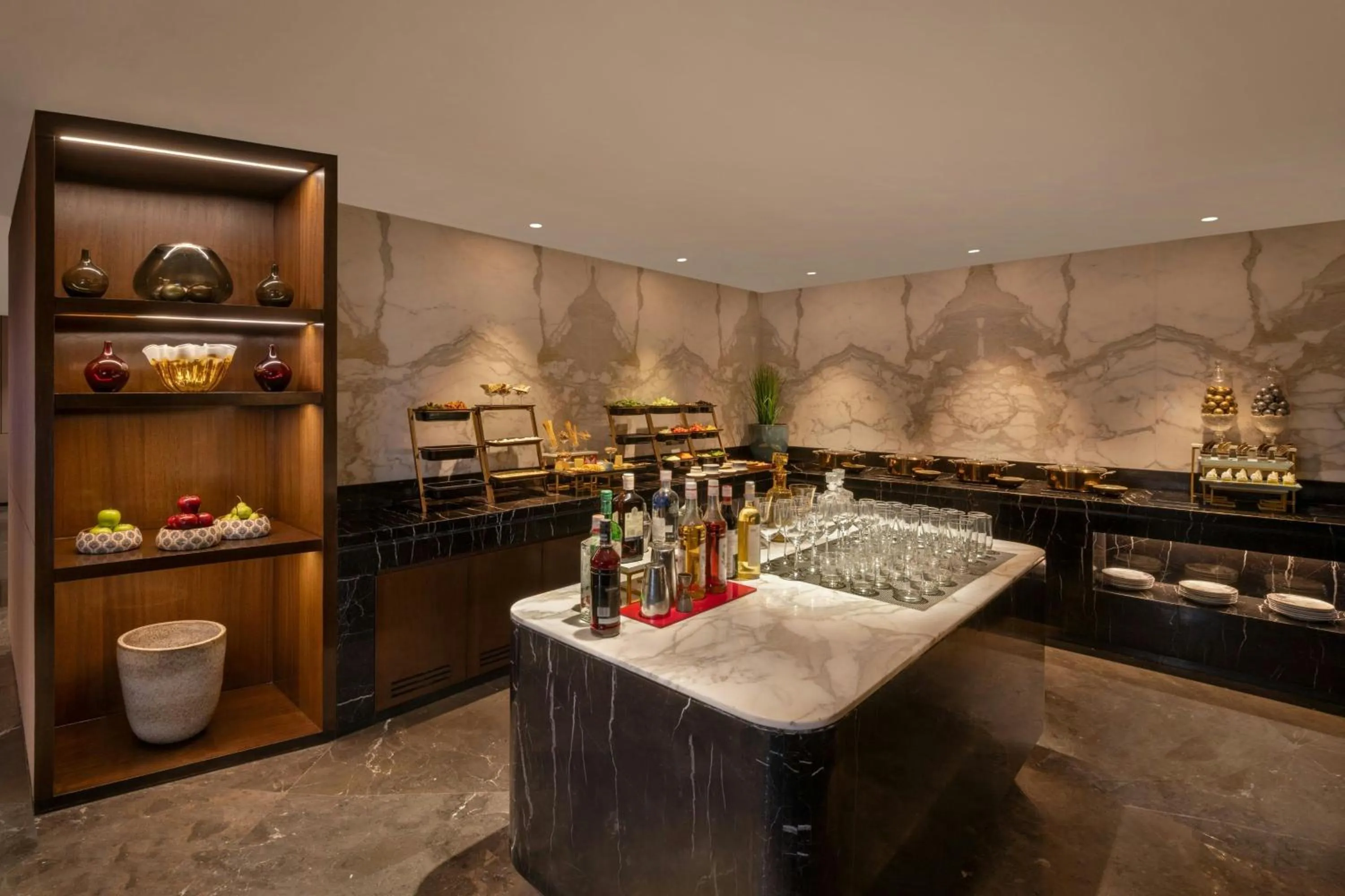 Lounge or bar in Courtyard by Marriott Mumbai International Airport