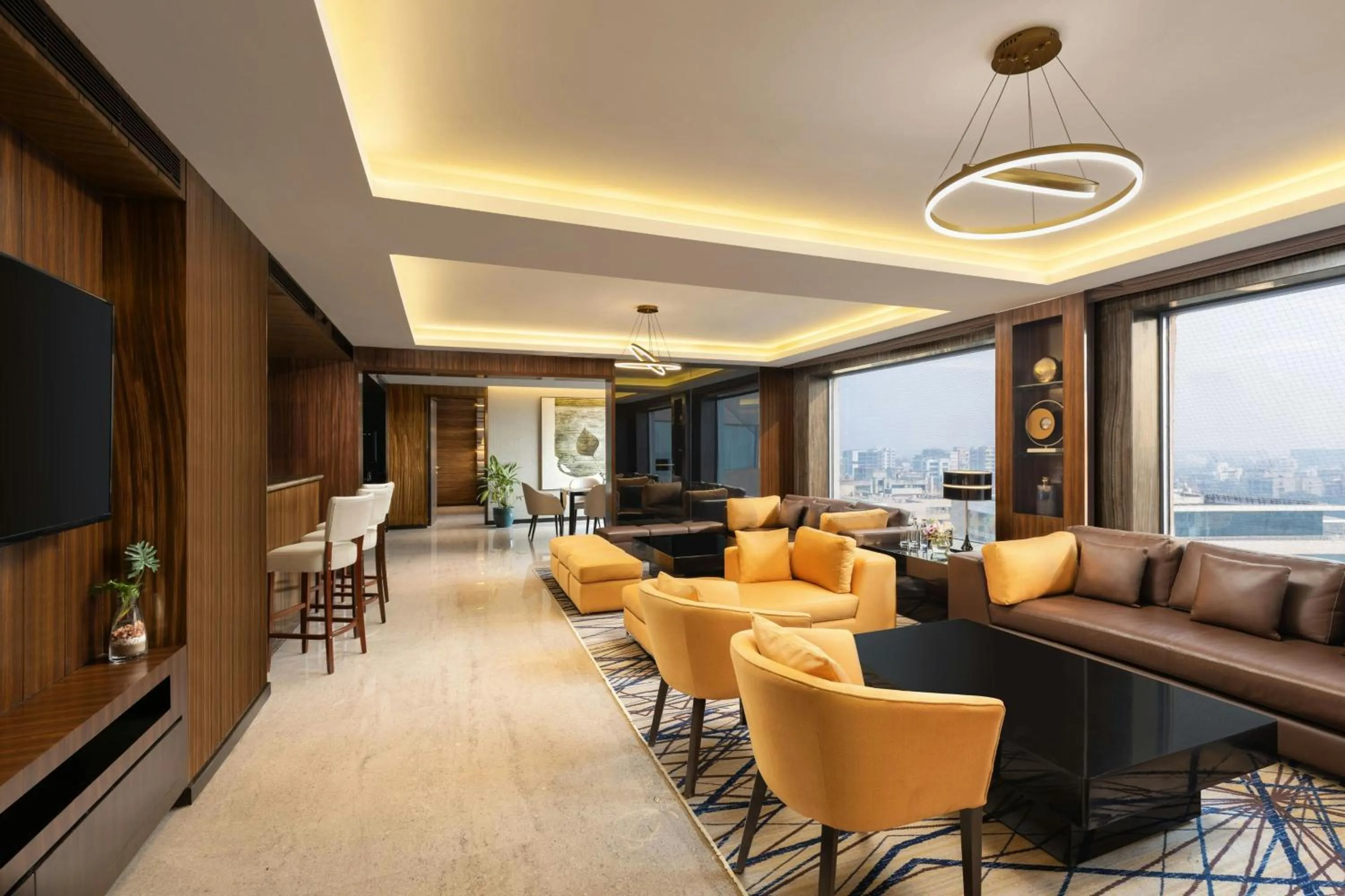 Living room in Courtyard by Marriott Mumbai International Airport