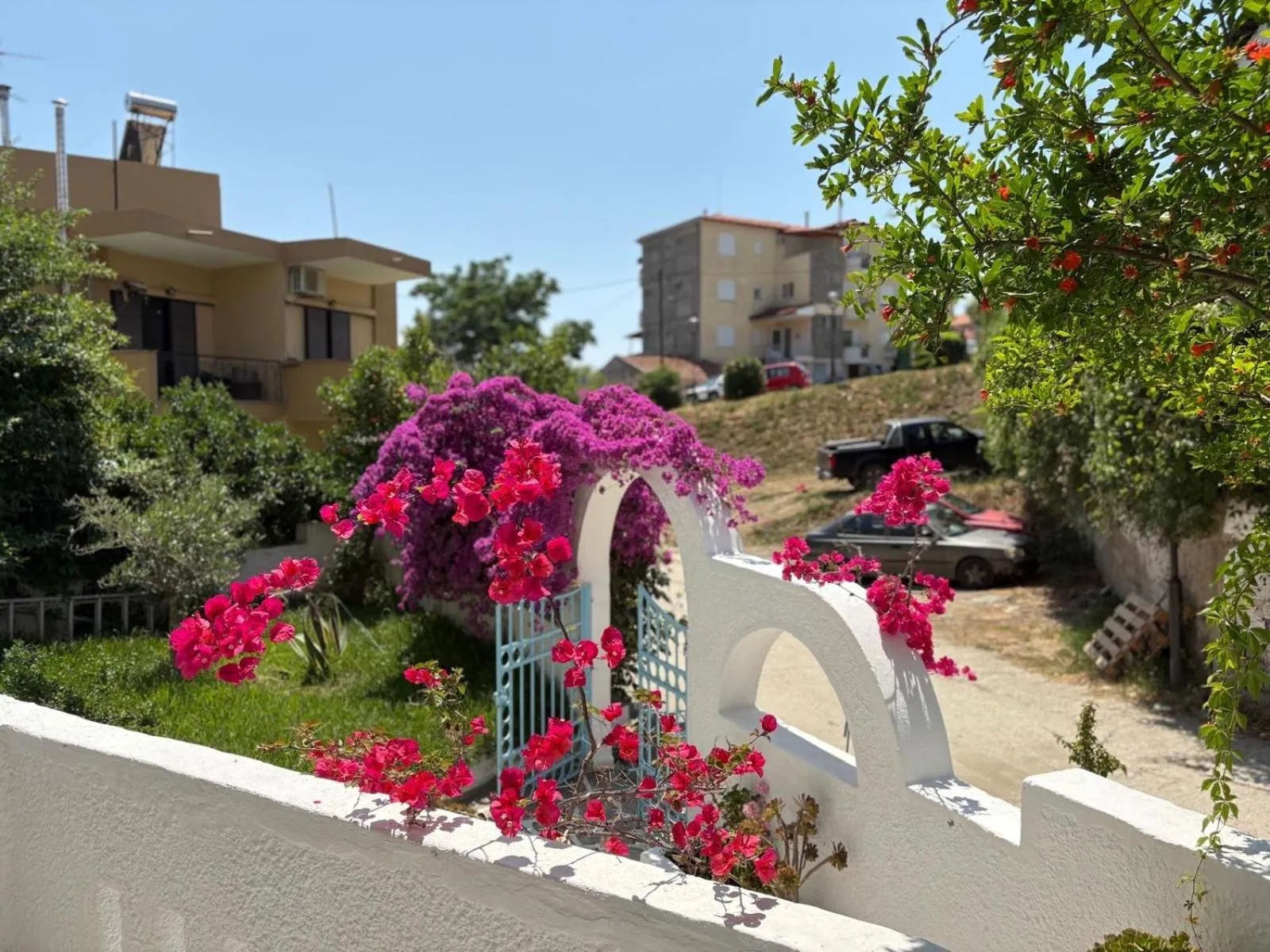 Astri Hotel