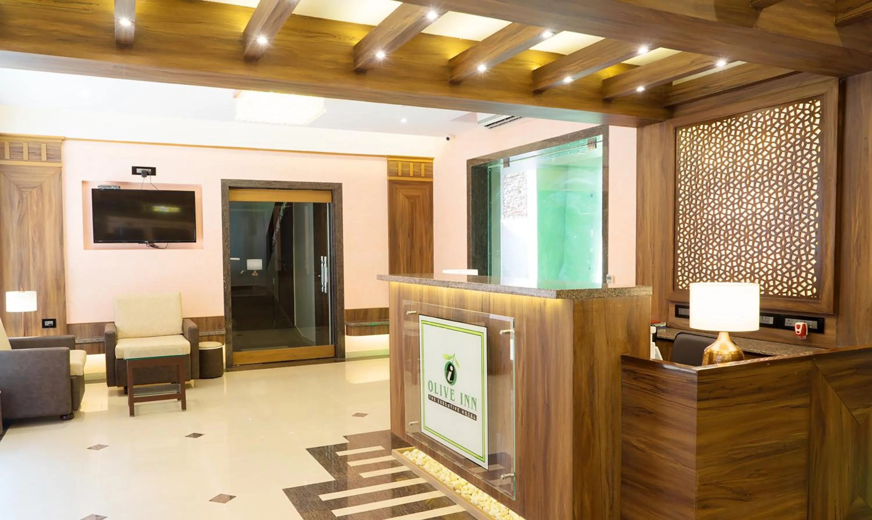 Lobby or reception in Treebo Olive Inn Near BKC