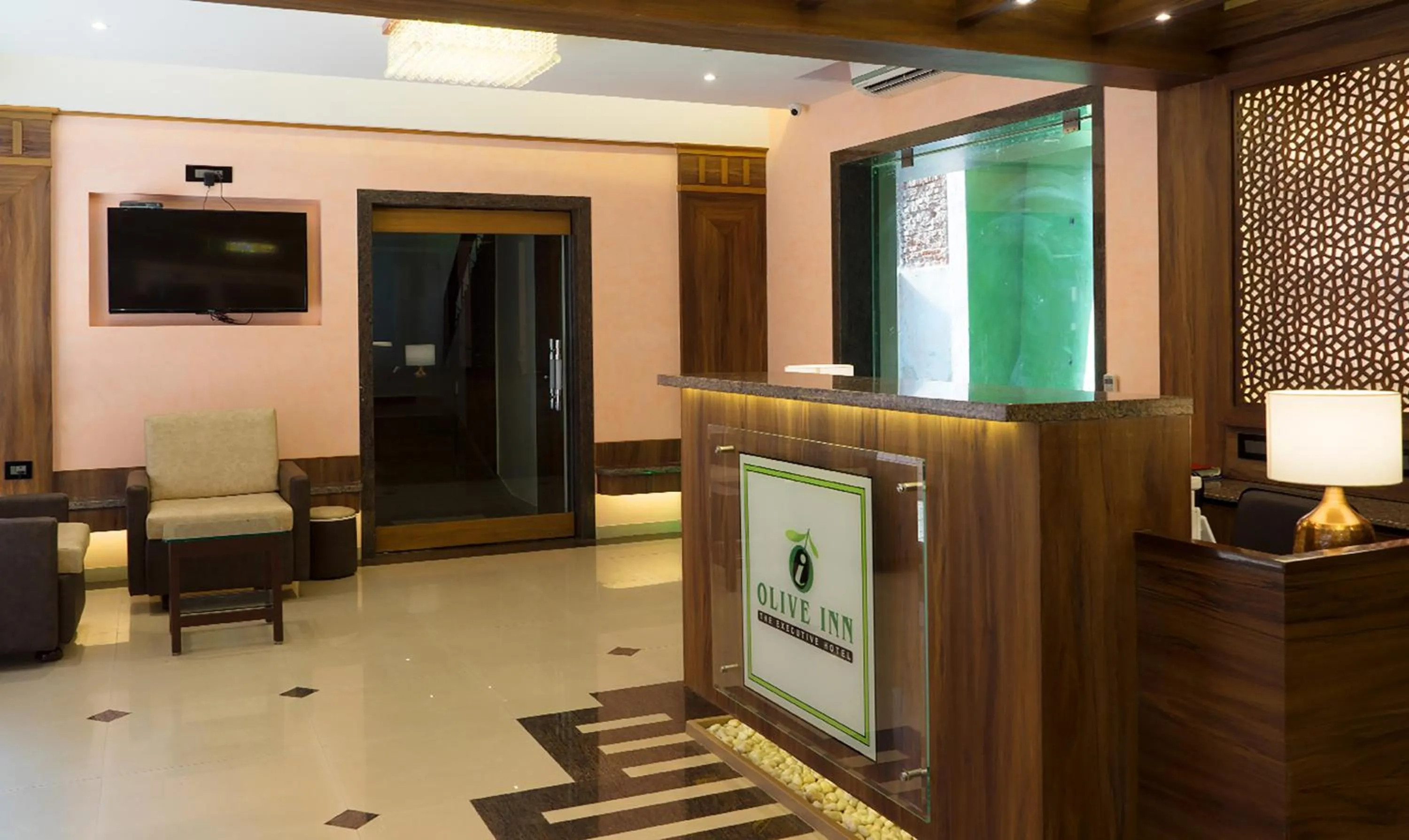 Lobby or reception in Treebo Olive Inn Near BKC