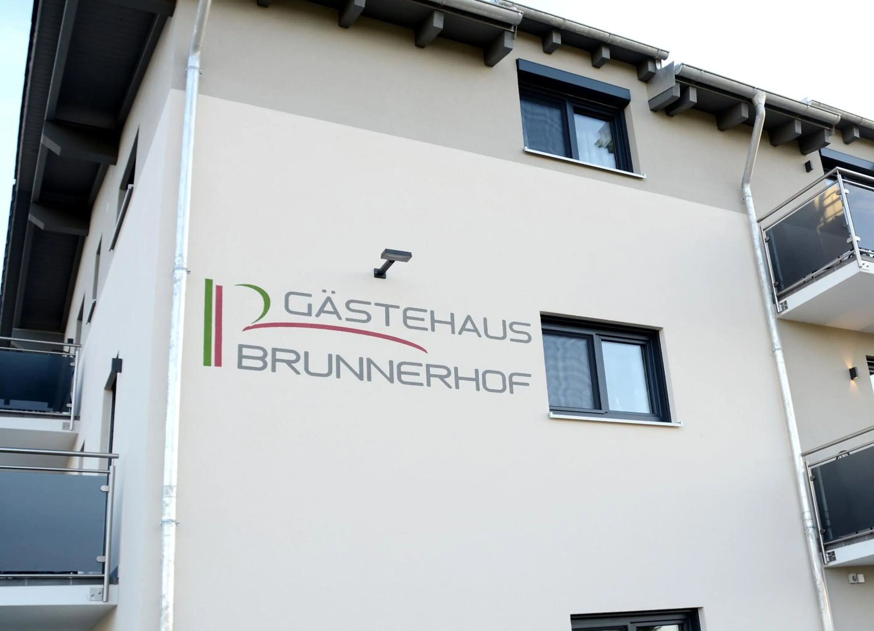 Facade/entrance in Gästehaus Brunnerhof - Eitting