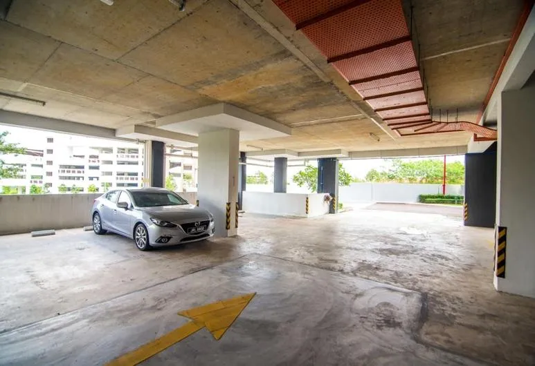 Parking in Cube 8 Teens Taman Mount Austin Apartment by UHA
