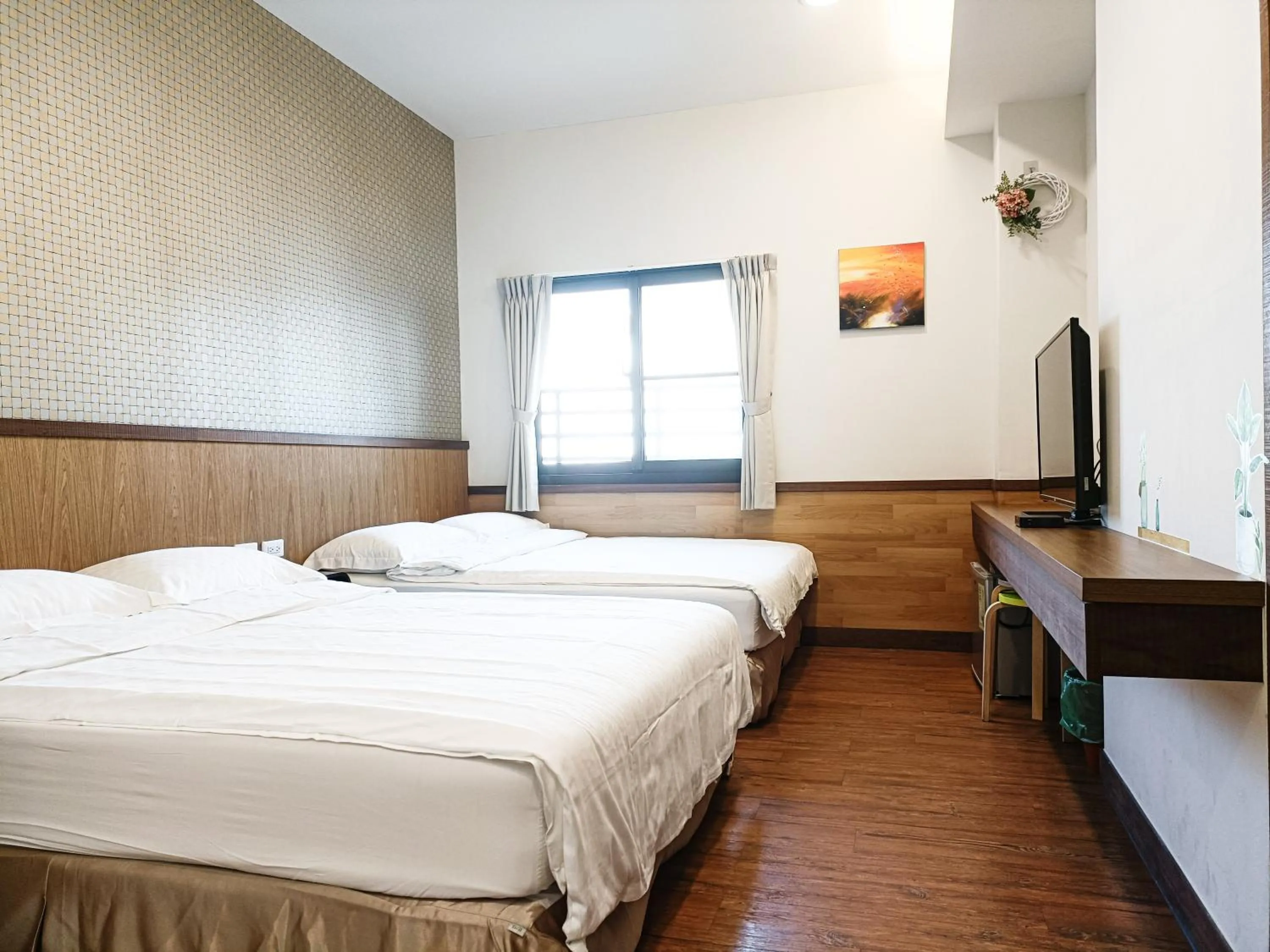 Quadruple Room with Bathroom in Park 66