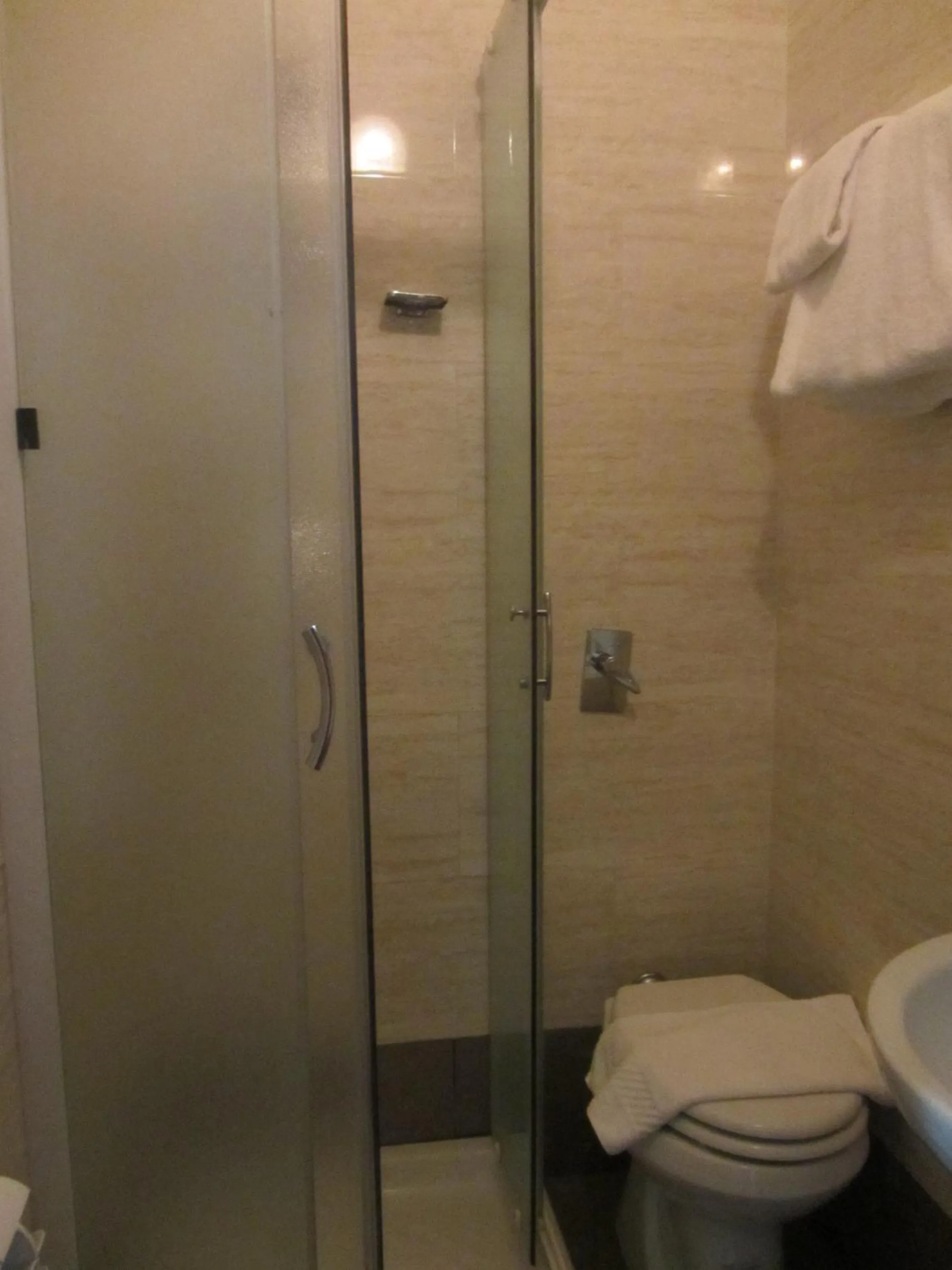 Bathroom in Hotel Nizza