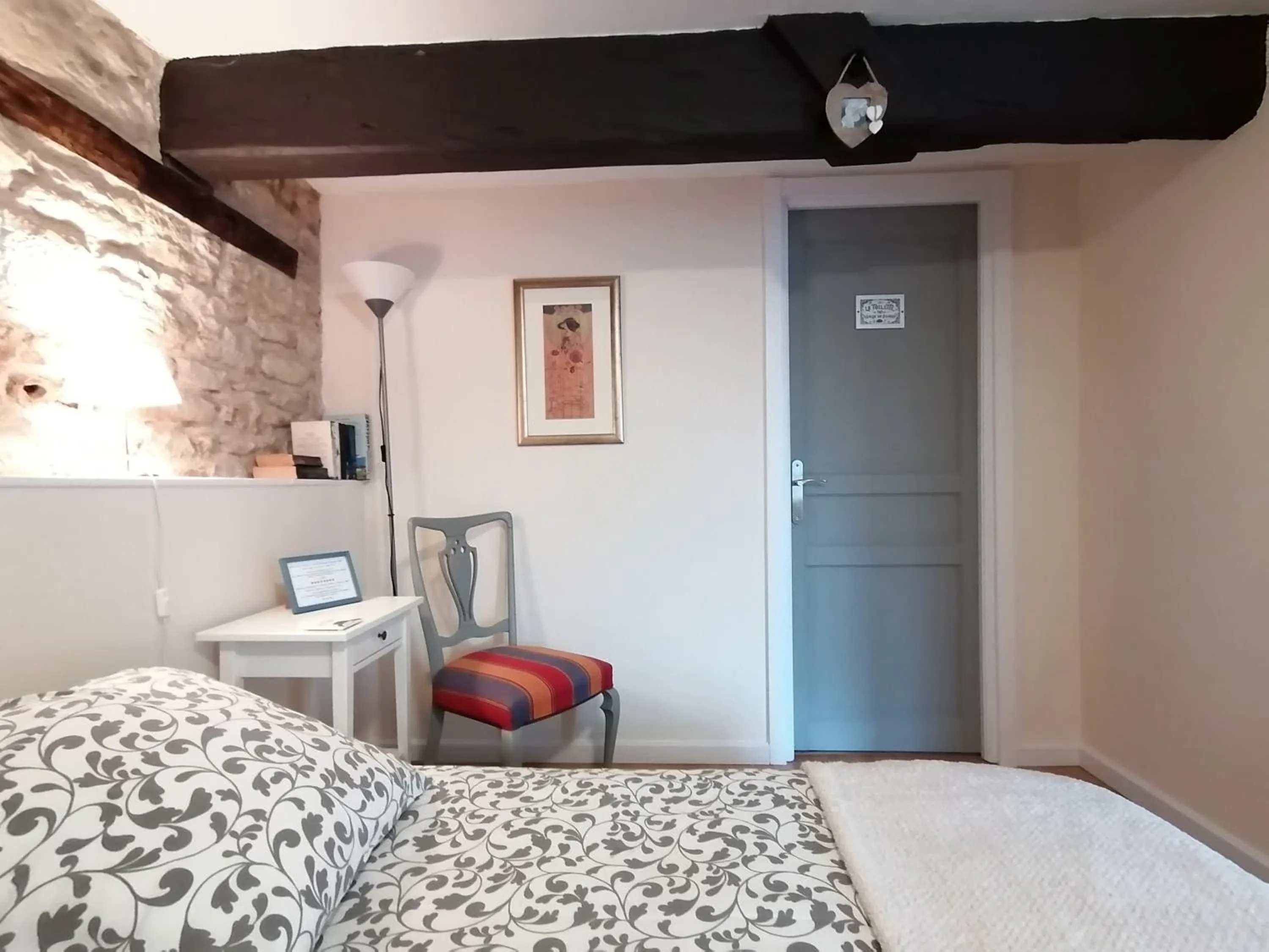 Bedroom, Bed in La Vieille Gorce Chambres d'Hôtes near Civray