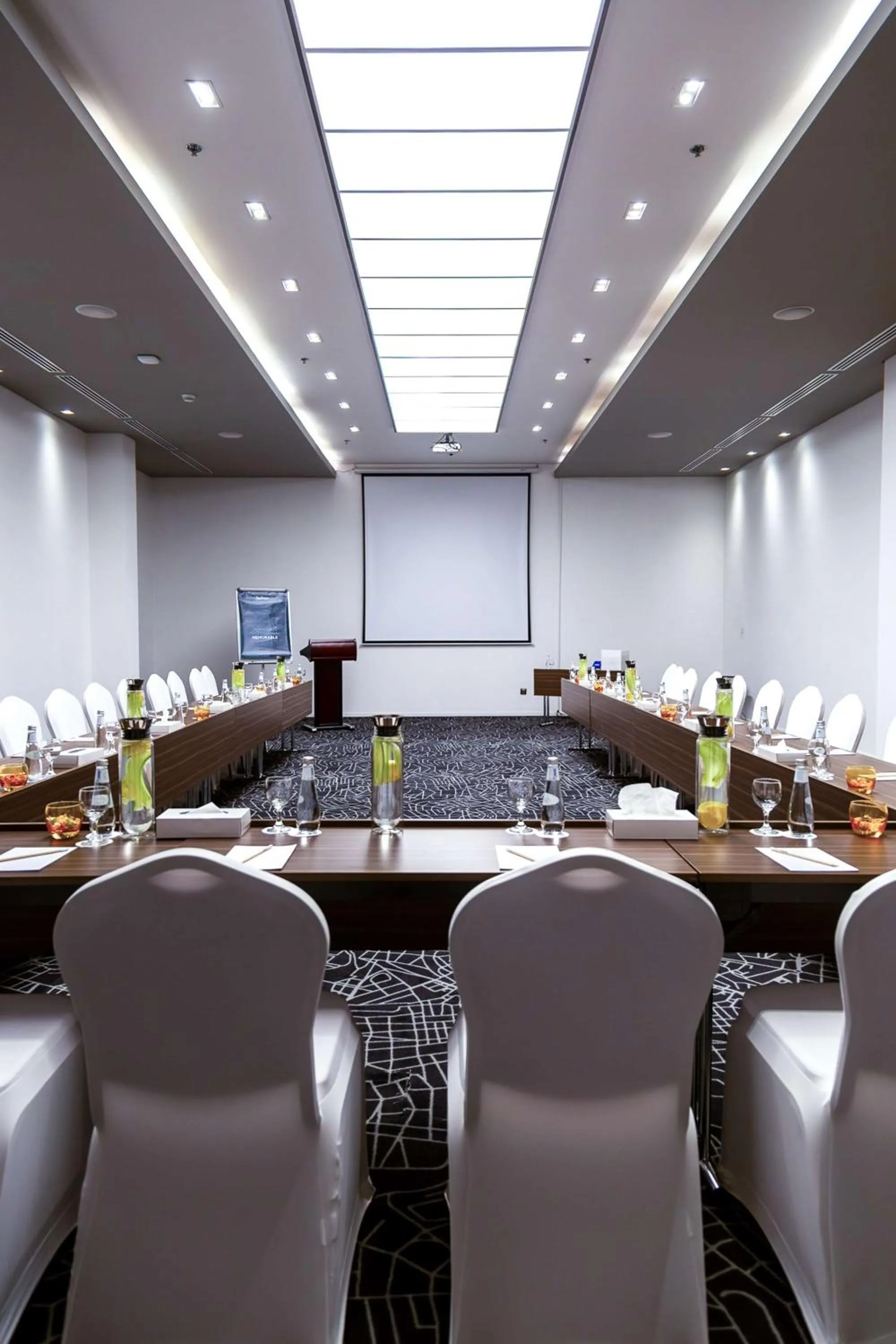 Meeting/conference room in Radisson Hotel & Apartments Dammam Industrial City