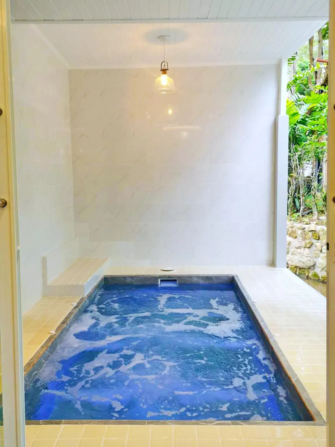 Swimming pool in Phuiyara Resort Swimming pool in Phuiyara Resort