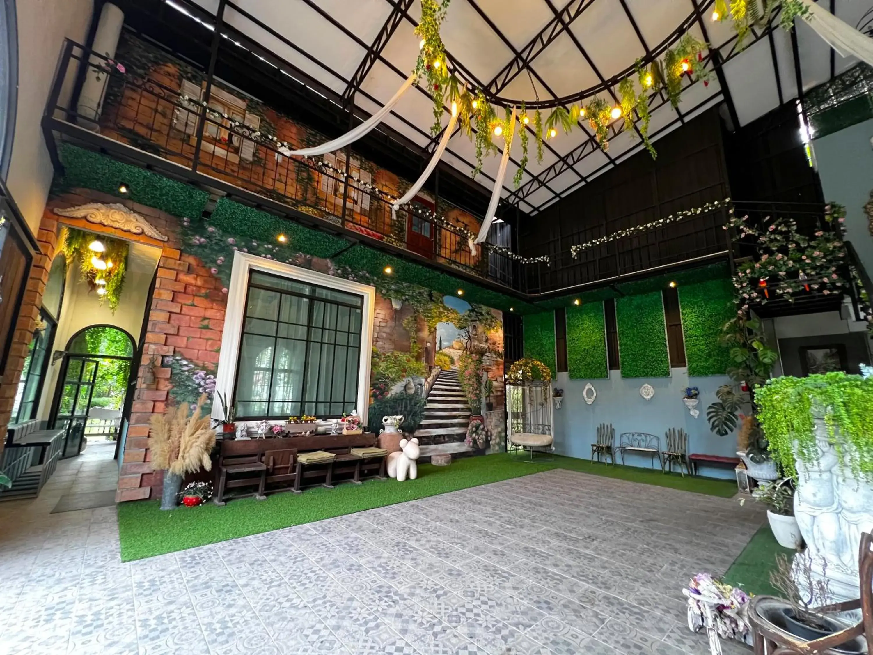 Restaurant/places to eat in Phuiyara Resort Restaurant/places to eat in Phuiyara Resort