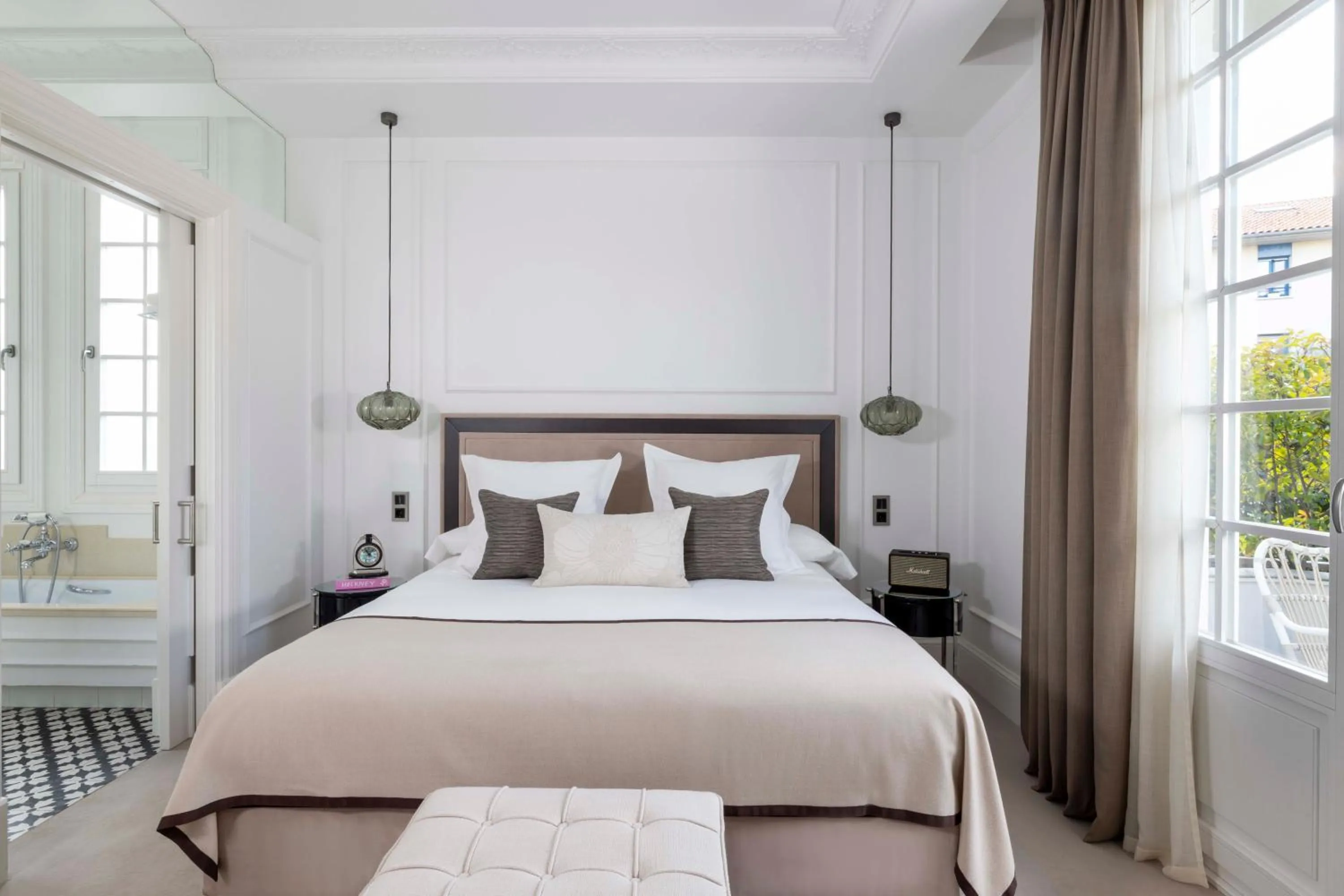 Bed in Villa Magalean Hotel & Spa