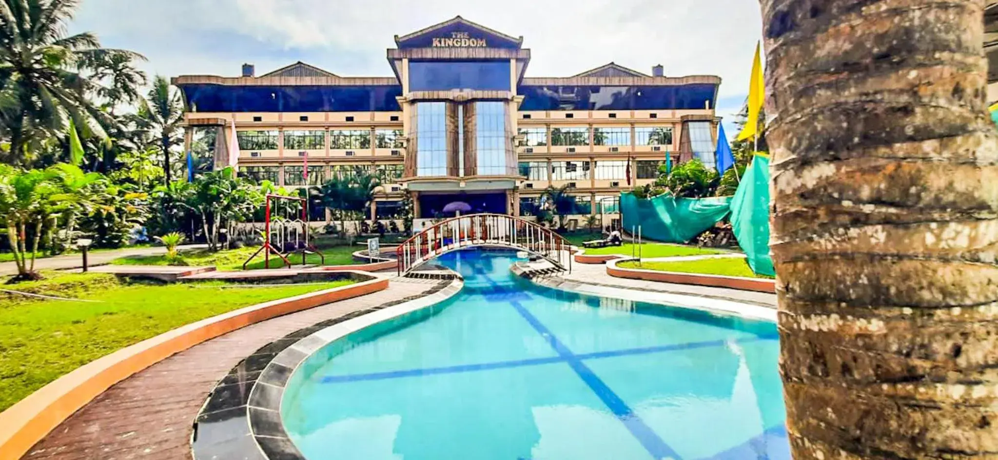 Property building in The Kingdom, Havelock Property building in The Kingdom, Havelock