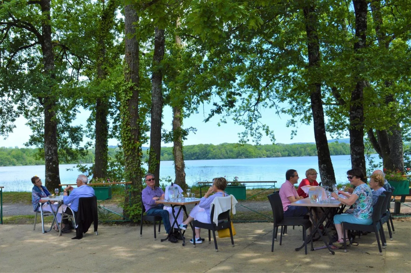 Summer in Logis Hôtel Restaurant Relais Du Gué De Selle
