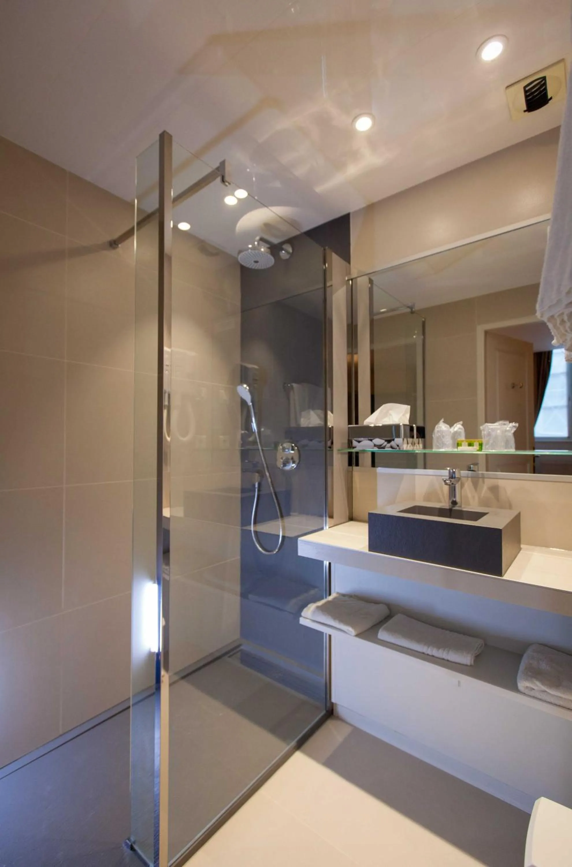 Logis Hôtel Le Cheval Blanc