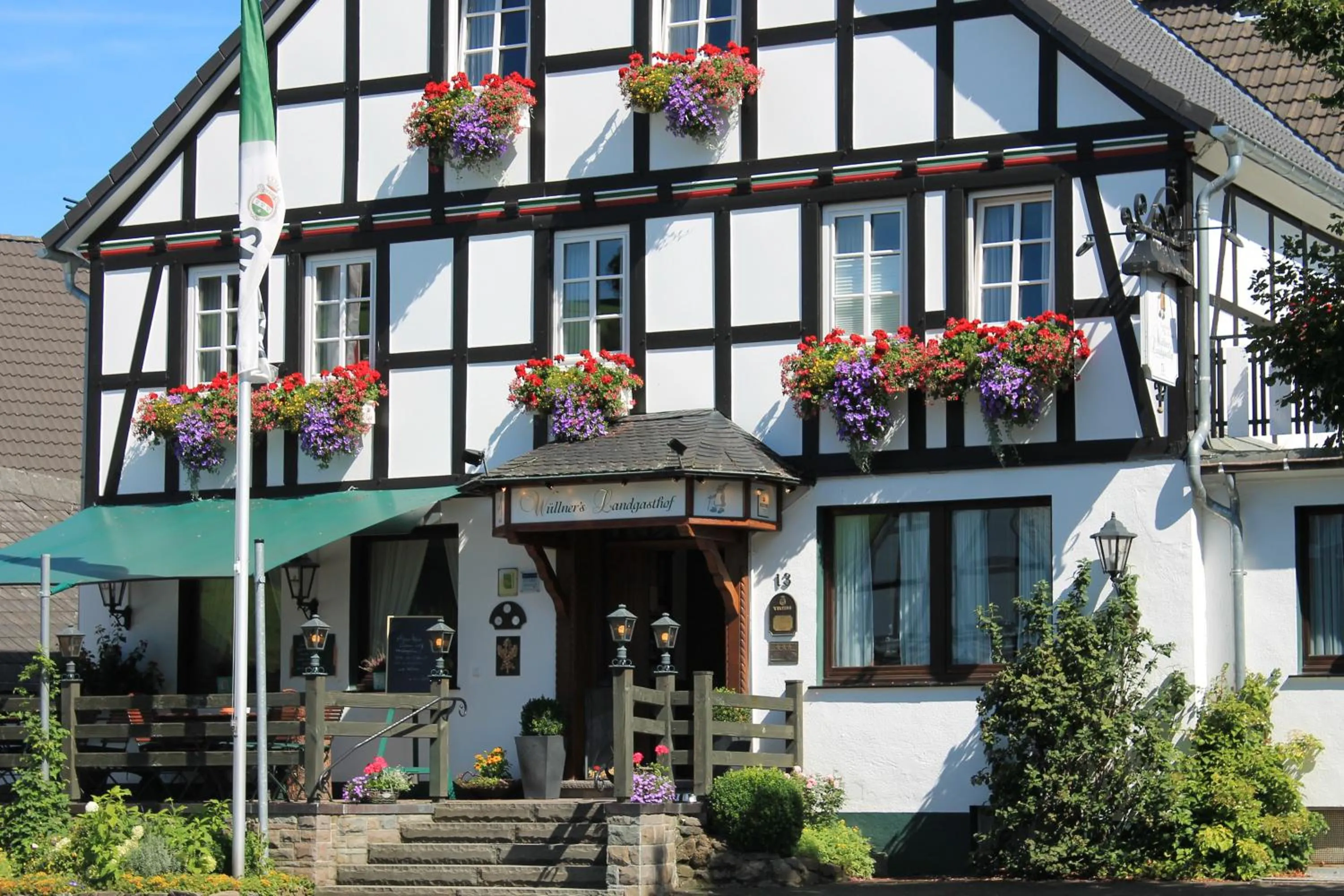 Facade/entrance in Wüllner's Landgasthof